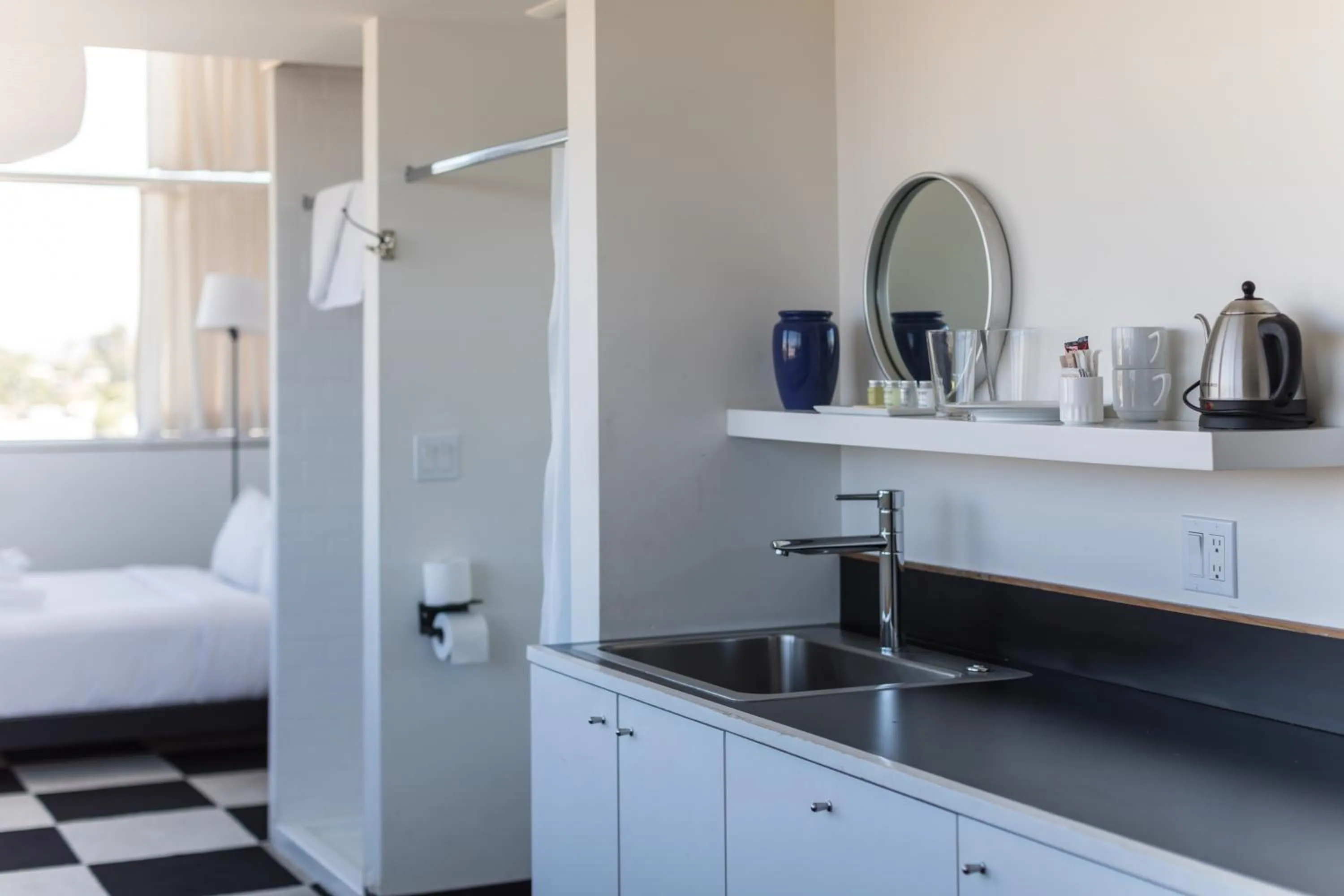 Bed in Abpopa Hillcrest