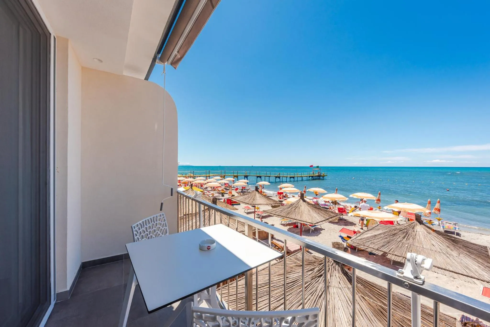 Day in Aragosta Hotel