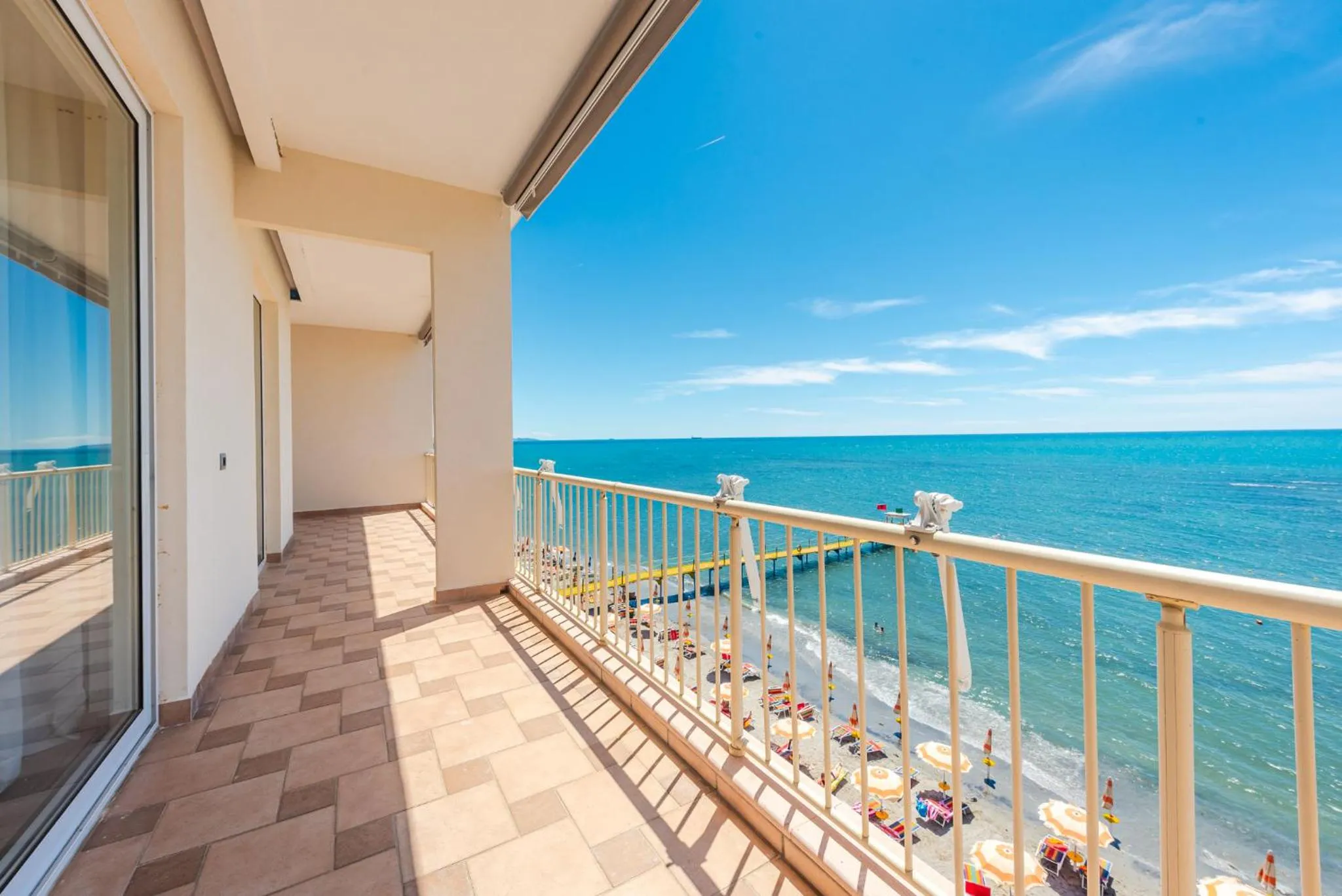 Day in Aragosta Hotel