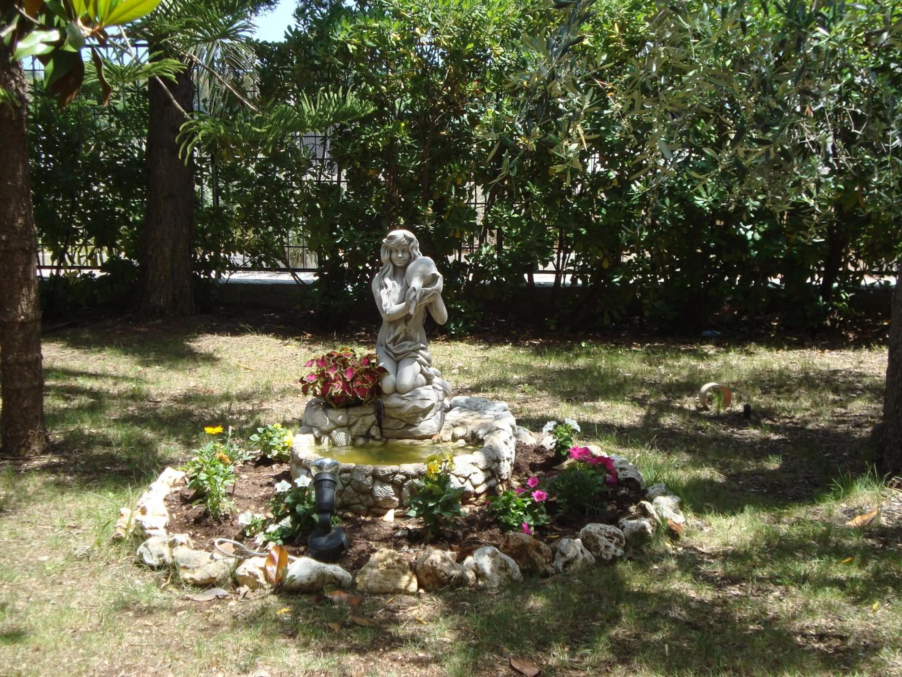 Garden in Residence Alba