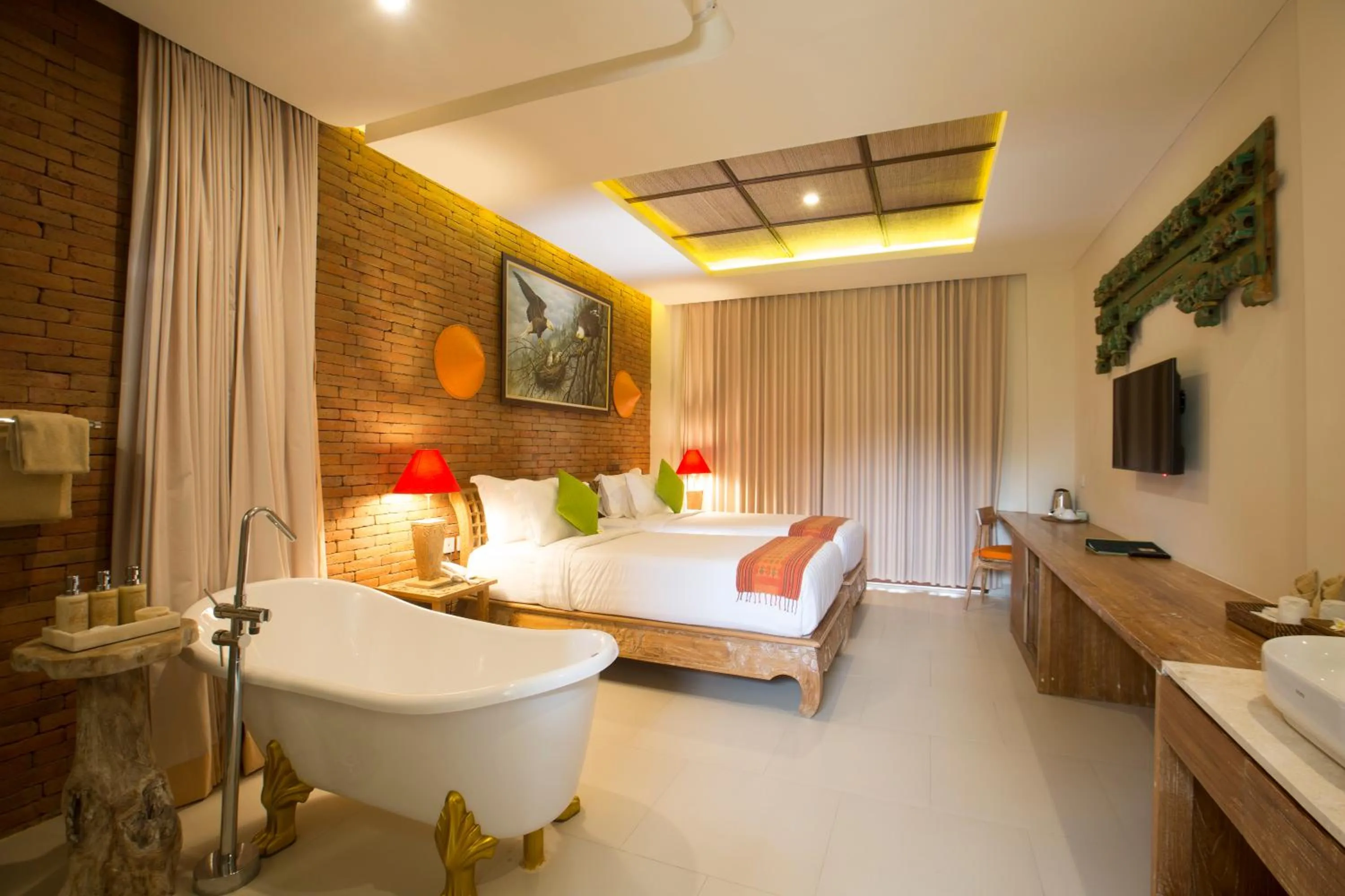 Bathroom, Bed in Green Field Resort Ubud