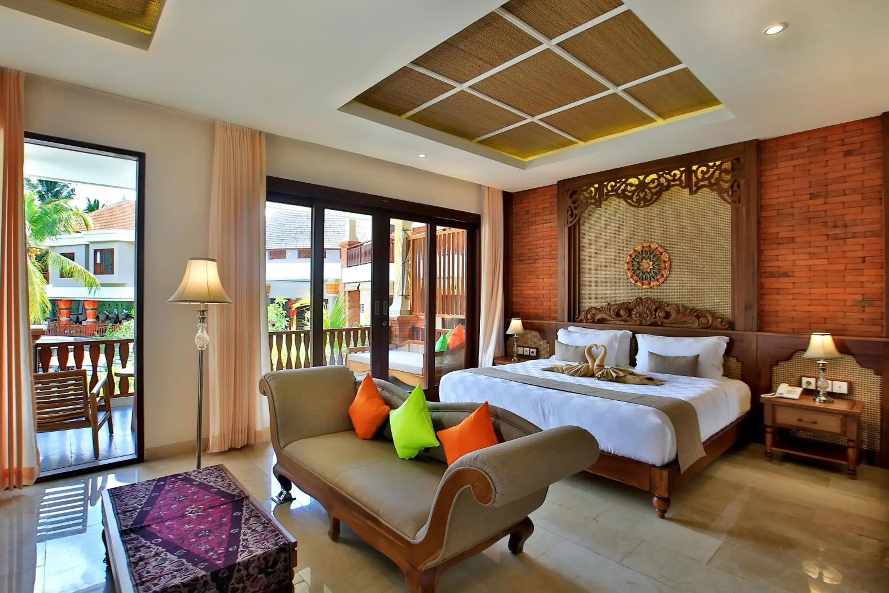 Junior Suite Pool View Room with Free Daily Afternoon Tea in Green Field Resort Ubud Junior Suite Pool View Room with Free Daily Afternoon Tea in Green Field Resort Ubud