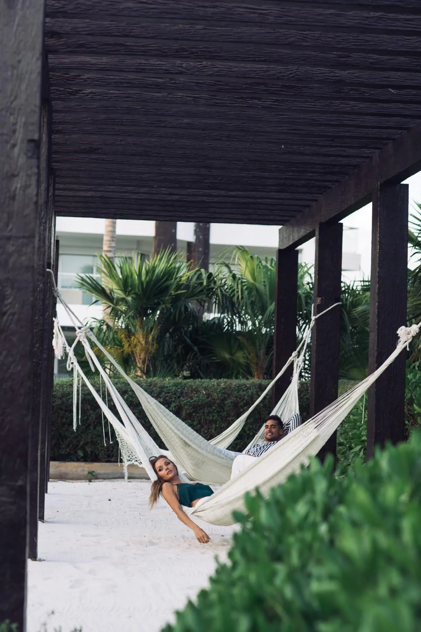 Property building in Mareazul Beach Front Condos At playa del Carmen