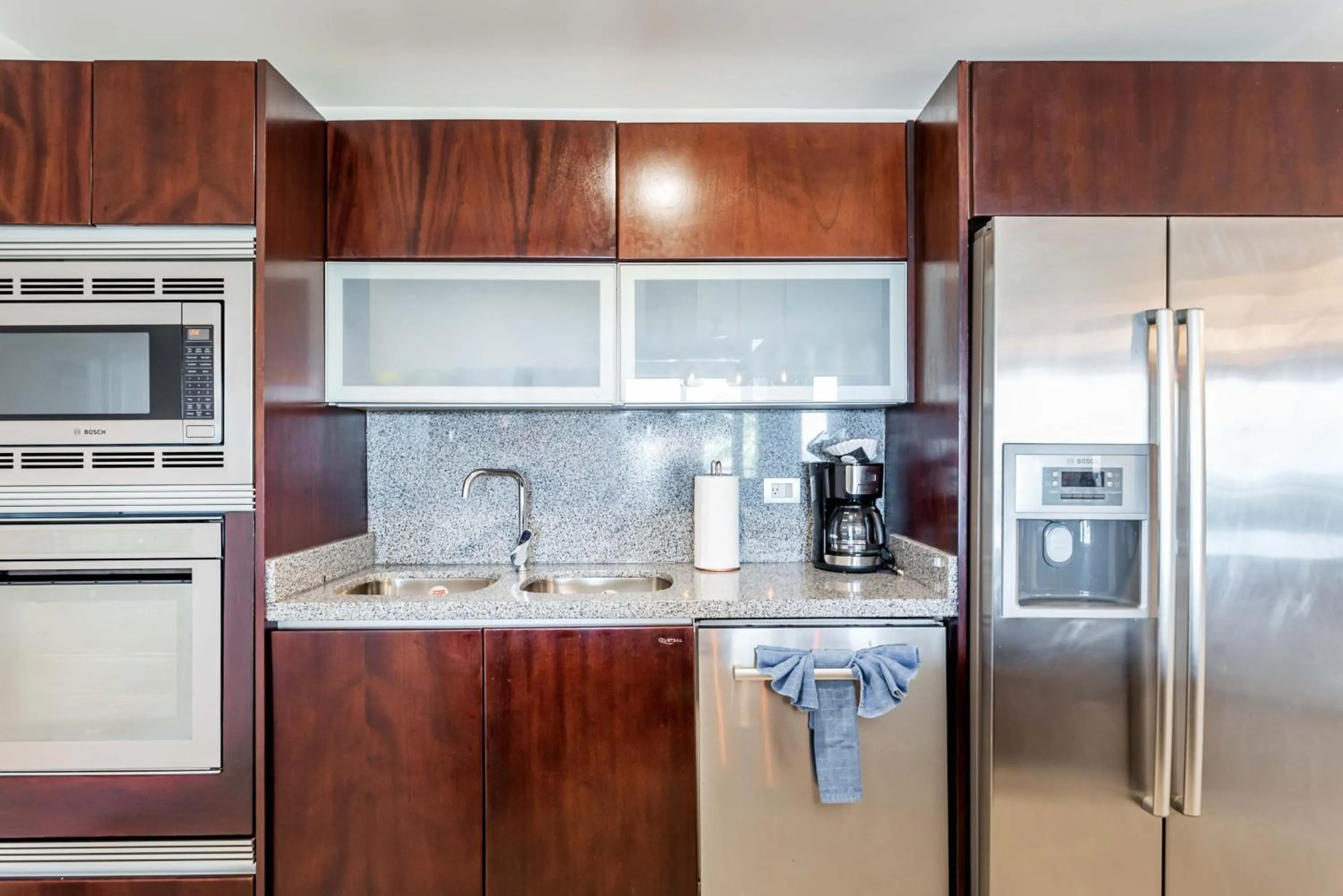 Mareazul Beach Front Condos At playa del Carmen