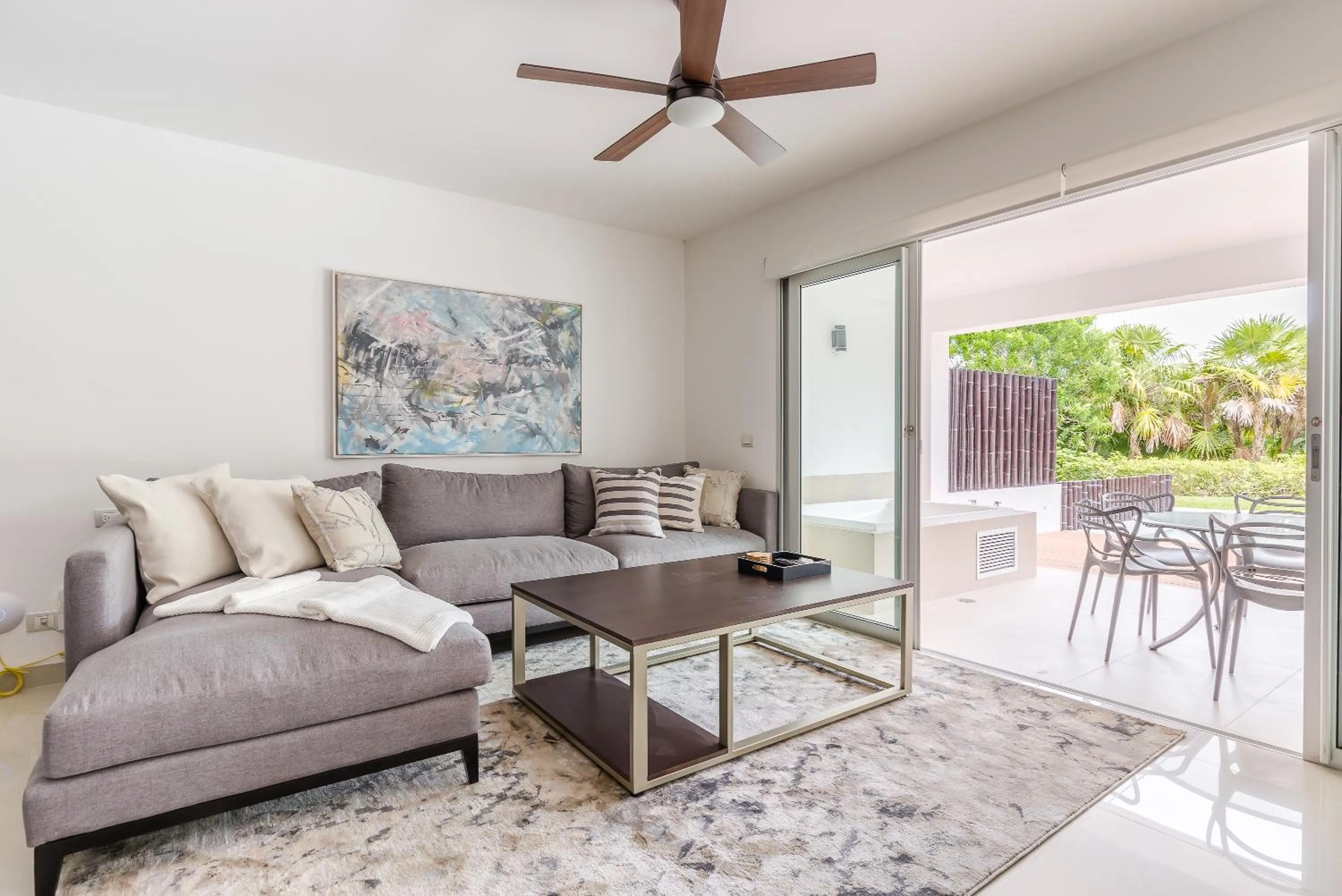 Mareazul Beach Front Condos At playa del Carmen