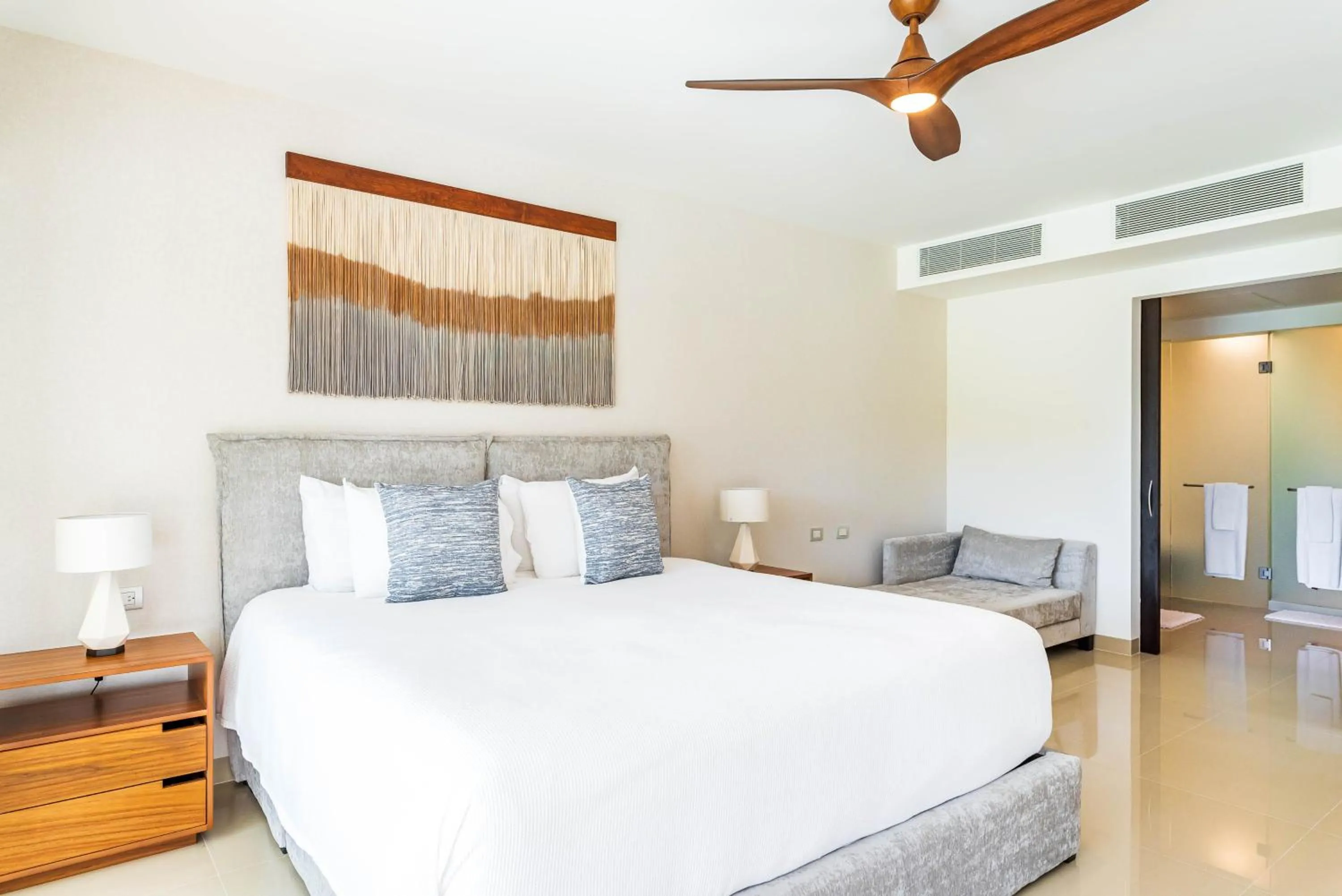 Bed in Mareazul Beach Front Condos At playa del Carmen