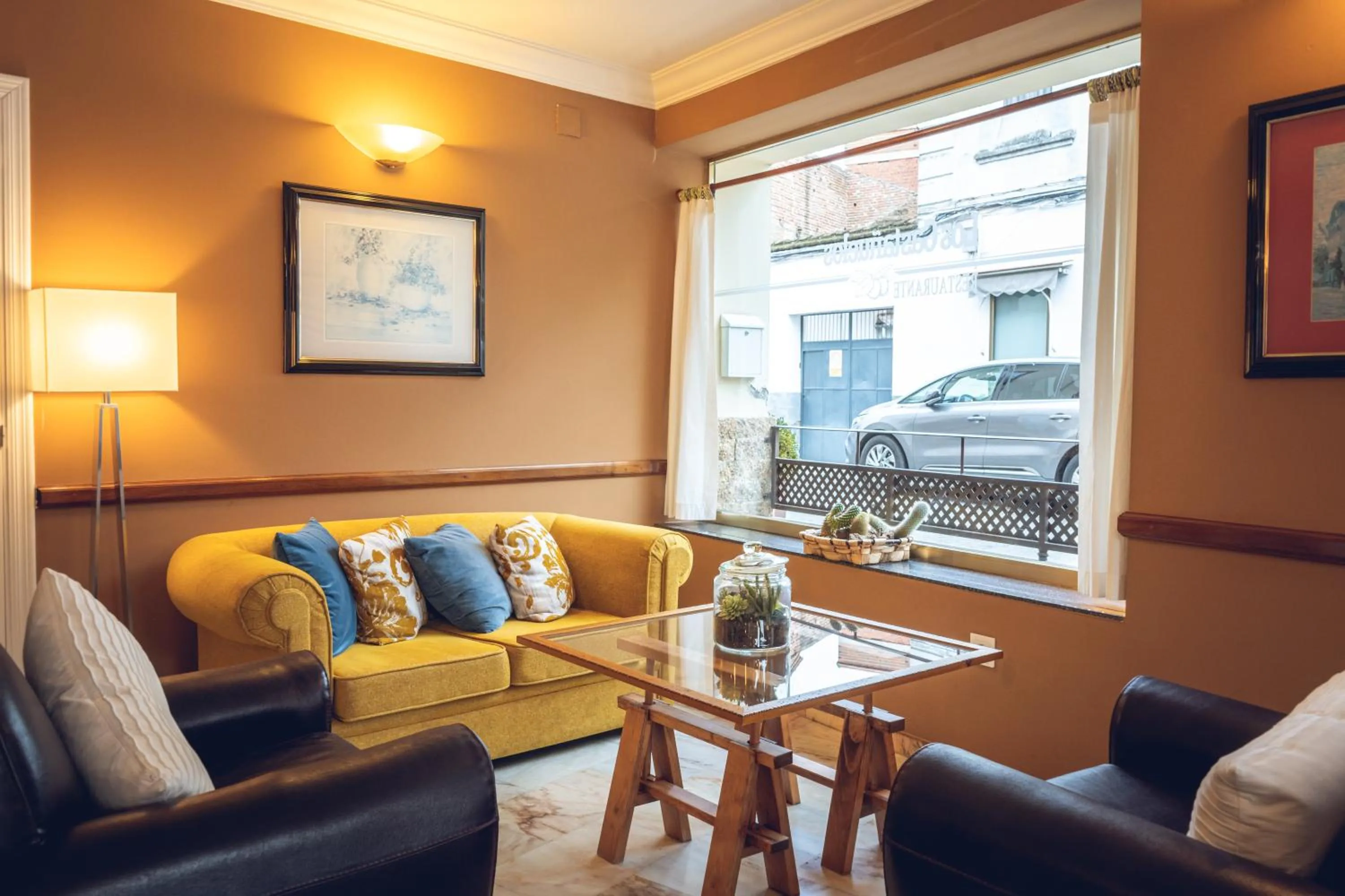 Living room in Hostal Los Castañuelos