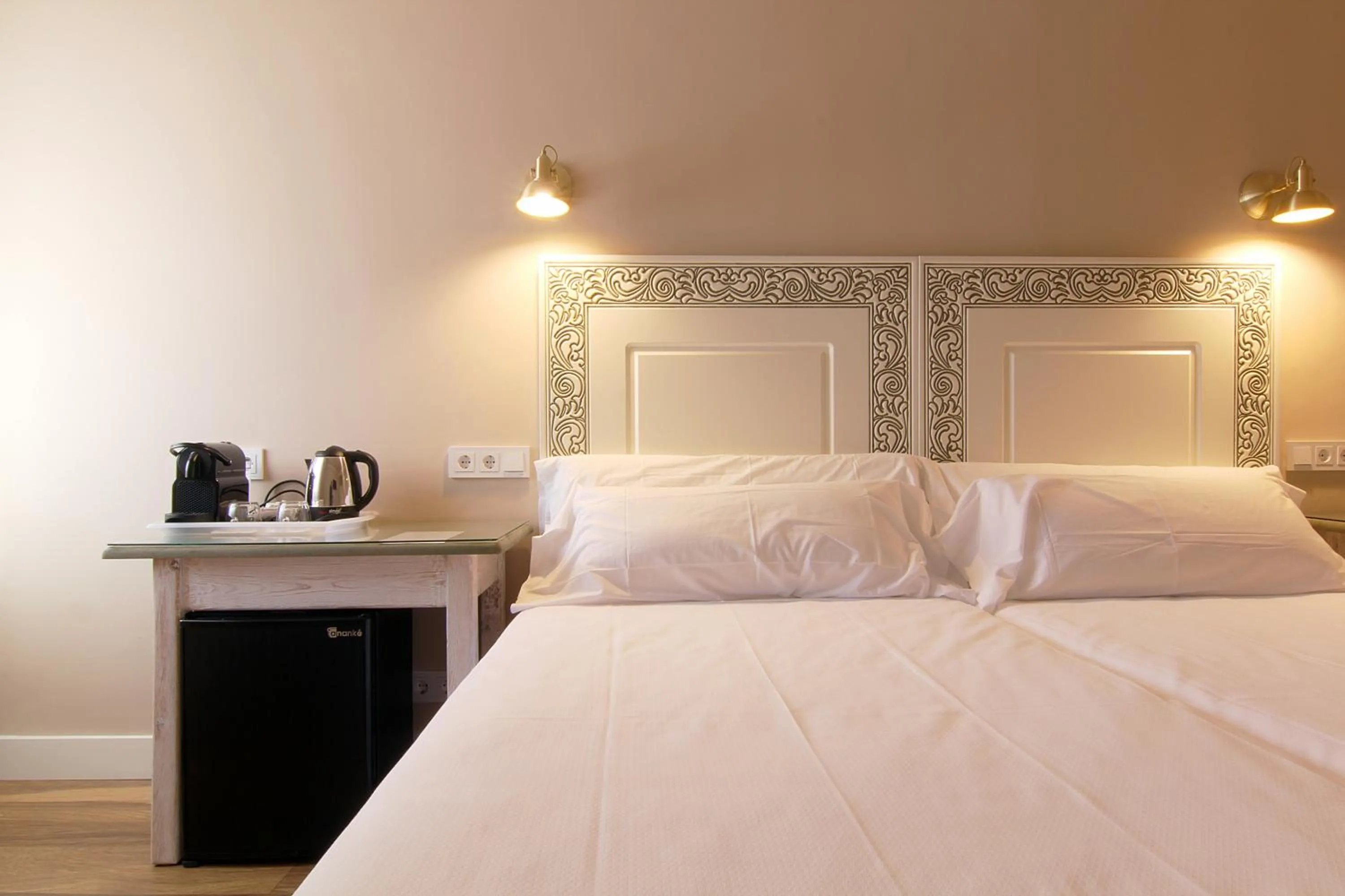 Bed in Hostal Los Castañuelos