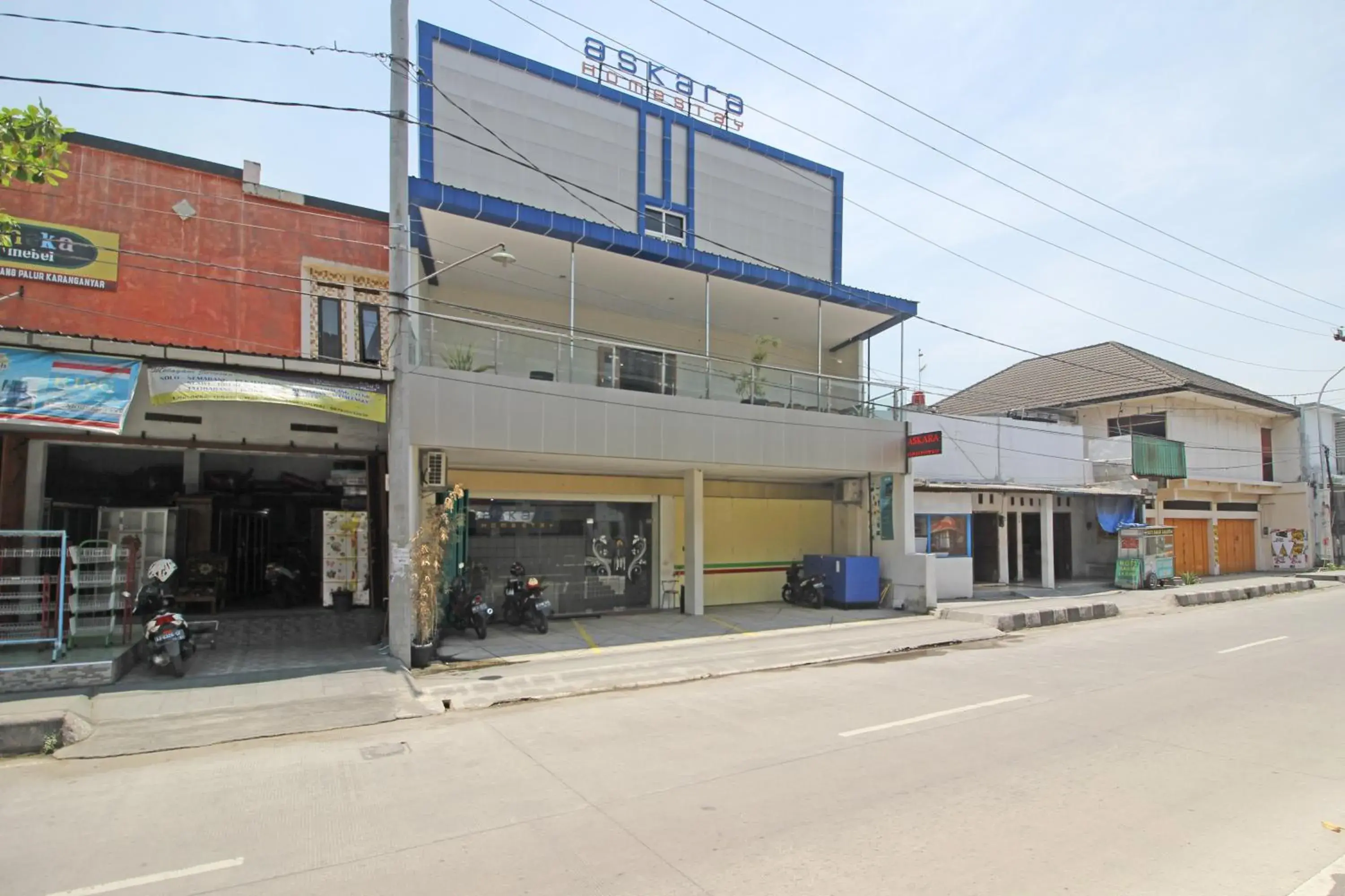 Property building in RedDoorz near UNS Solo Property building in RedDoorz near UNS Solo