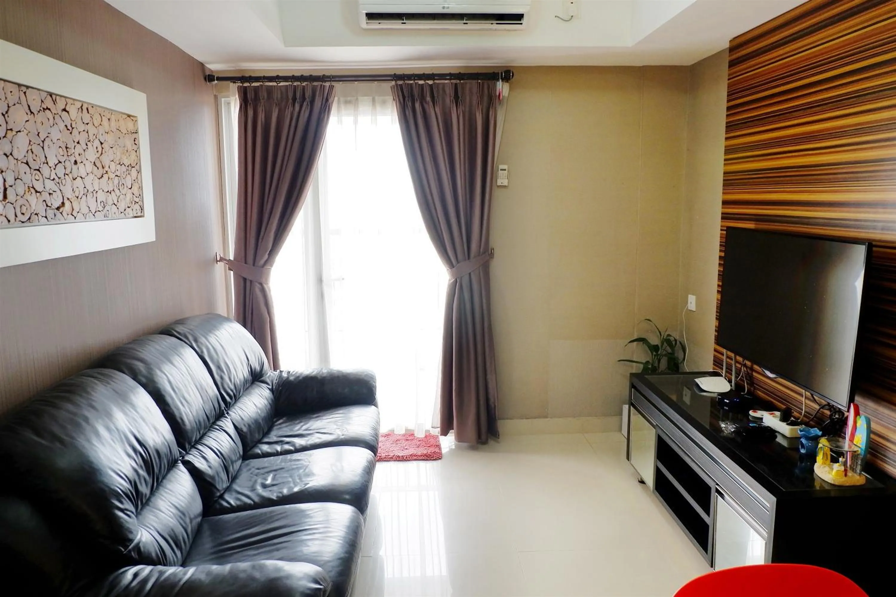 Exclusive 1BR Apartment The Wave Kuningan near Epicentrum By Travelio