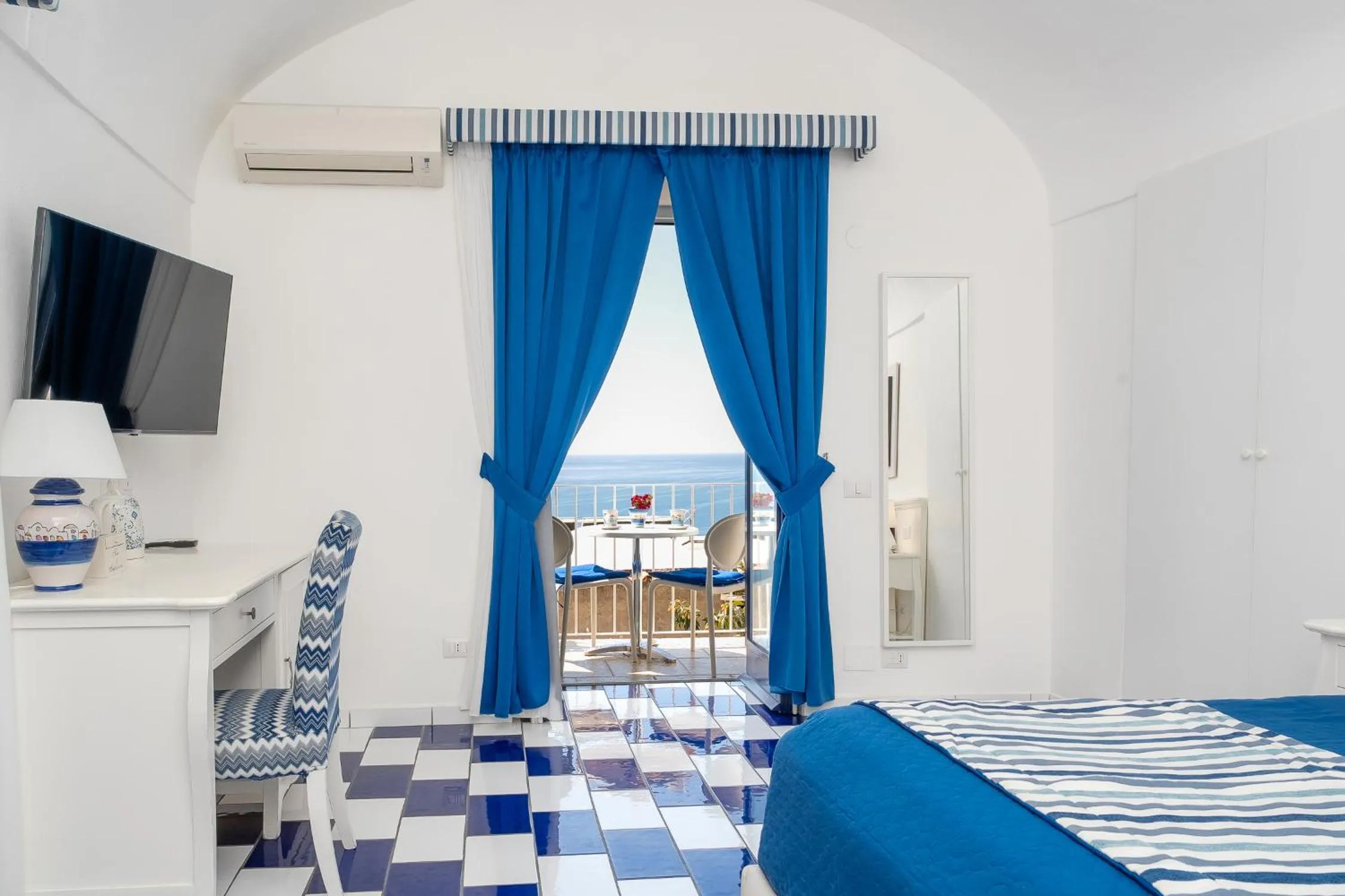 Bedroom, Bed in Casa Nilde