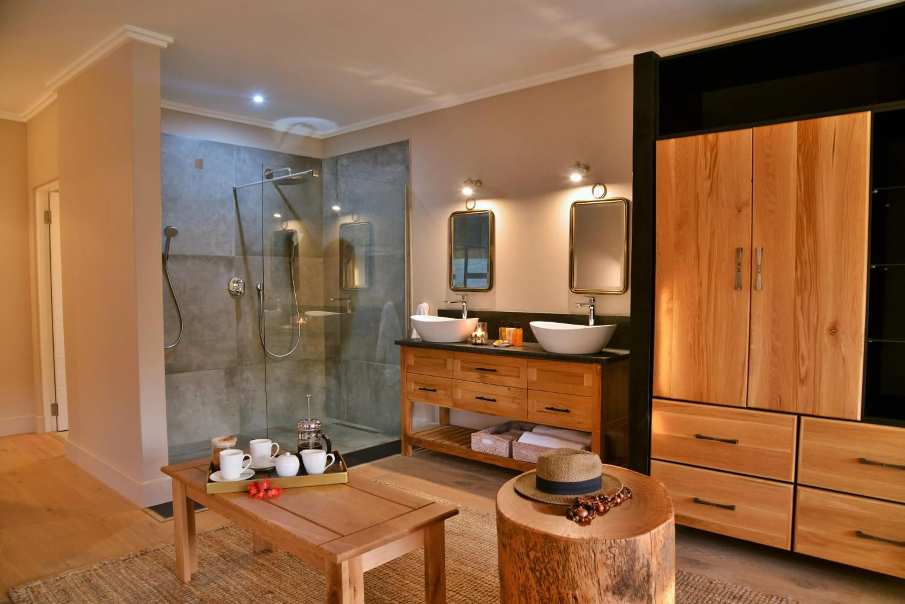 Bathroom in Garden Route Safari Camp