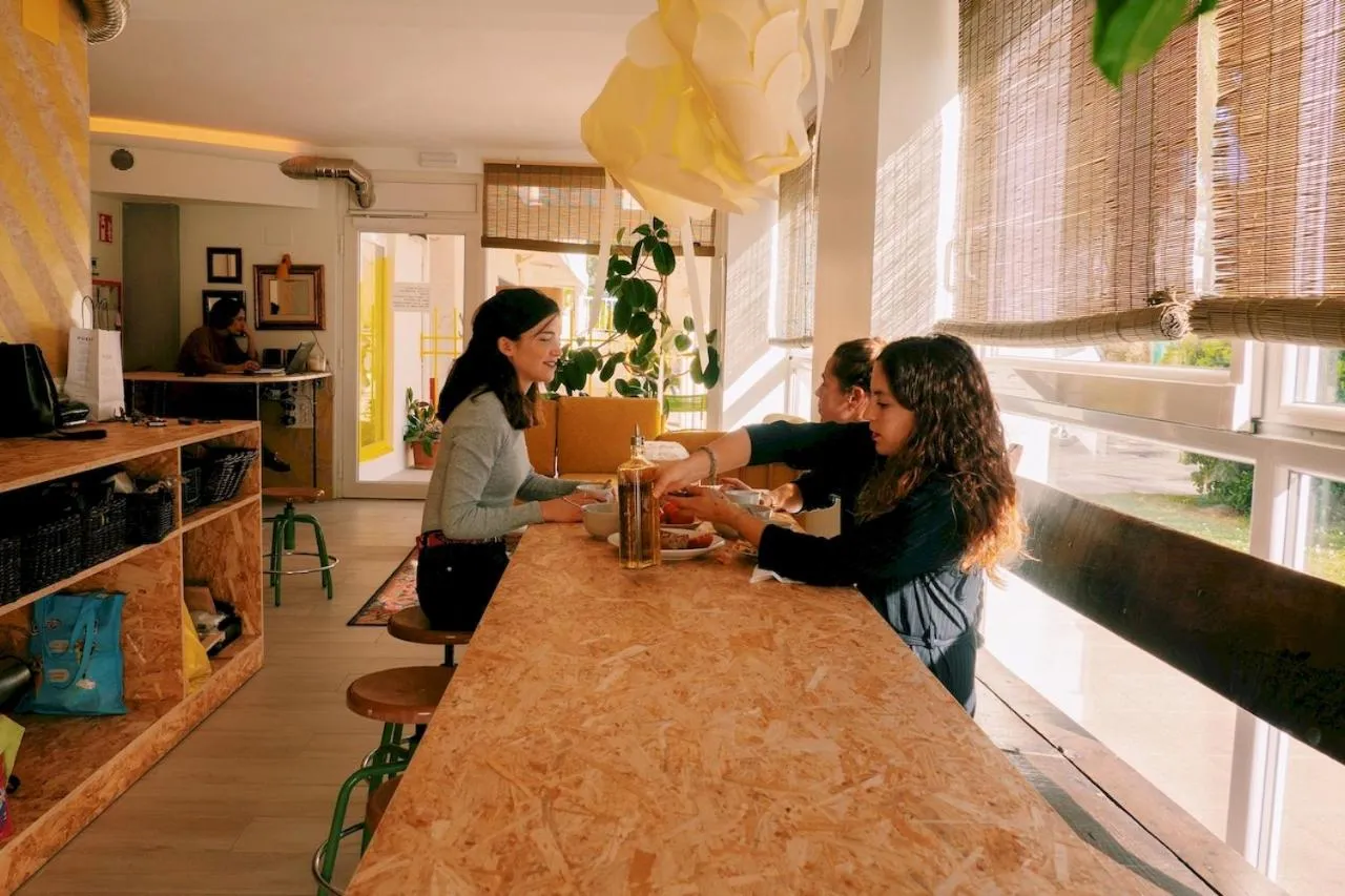 Kitchen or kitchenette in Blai Blai Hostel