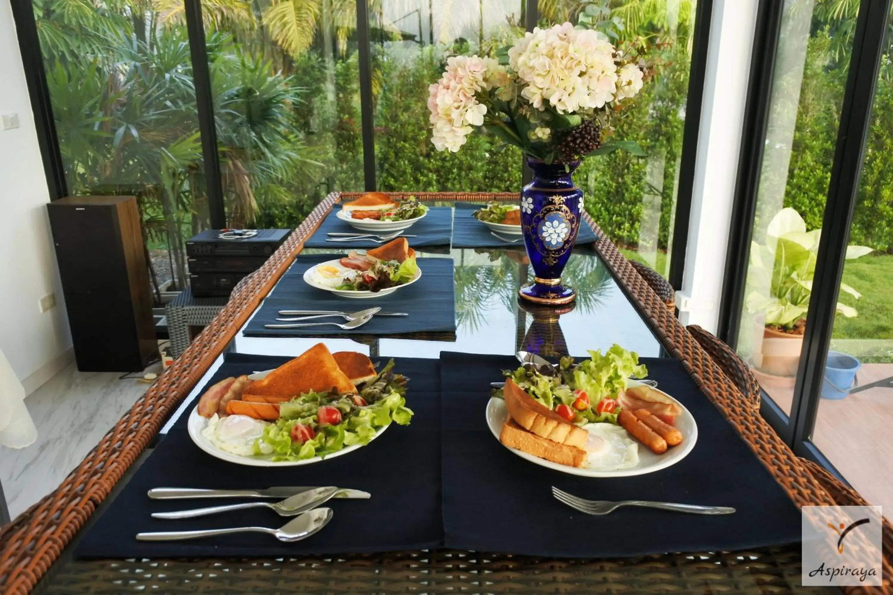 Breakfast in Aspiraya Resort Breakfast in Aspiraya Resort