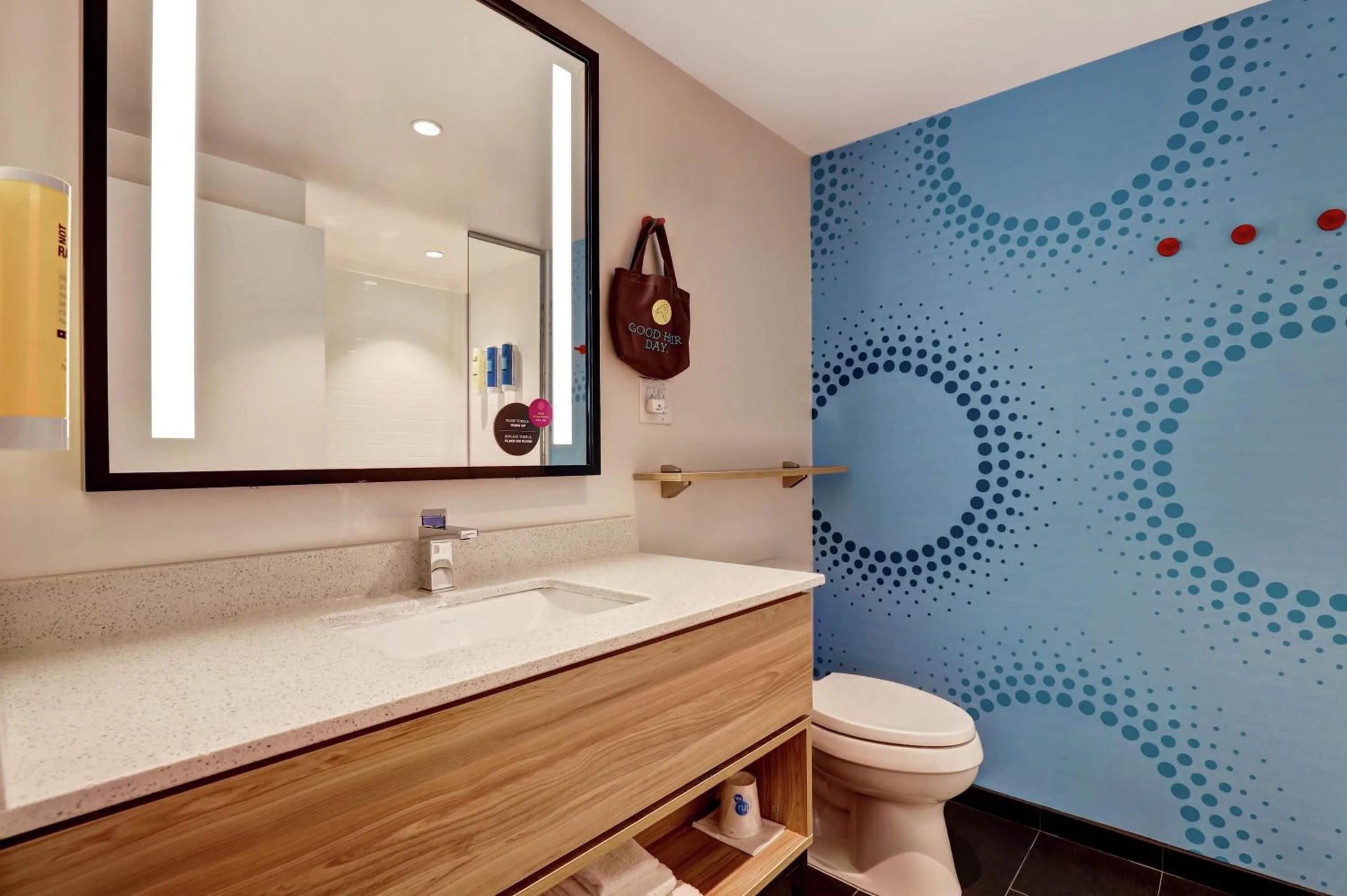 Bathroom in Tru By Hilton Edmonton Windermere