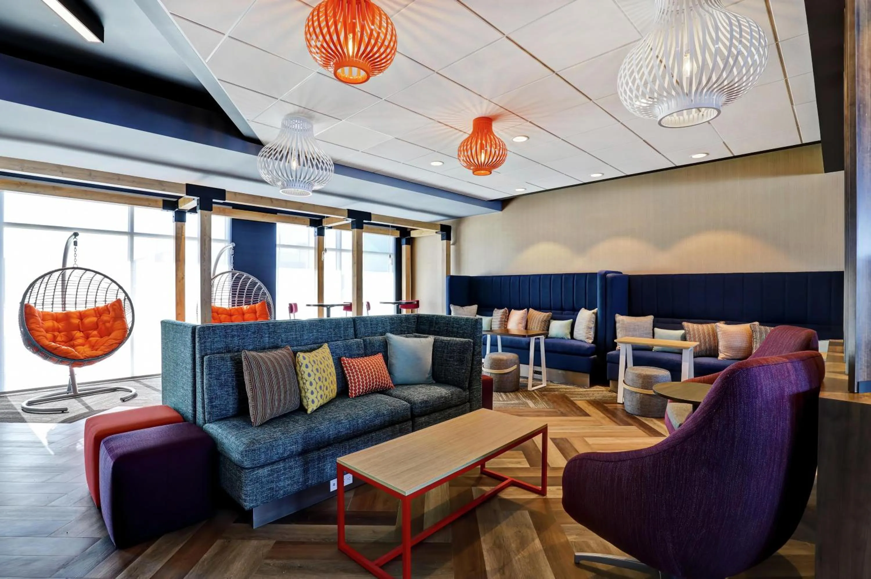 Lobby or reception in Tru By Hilton Edmonton Windermere