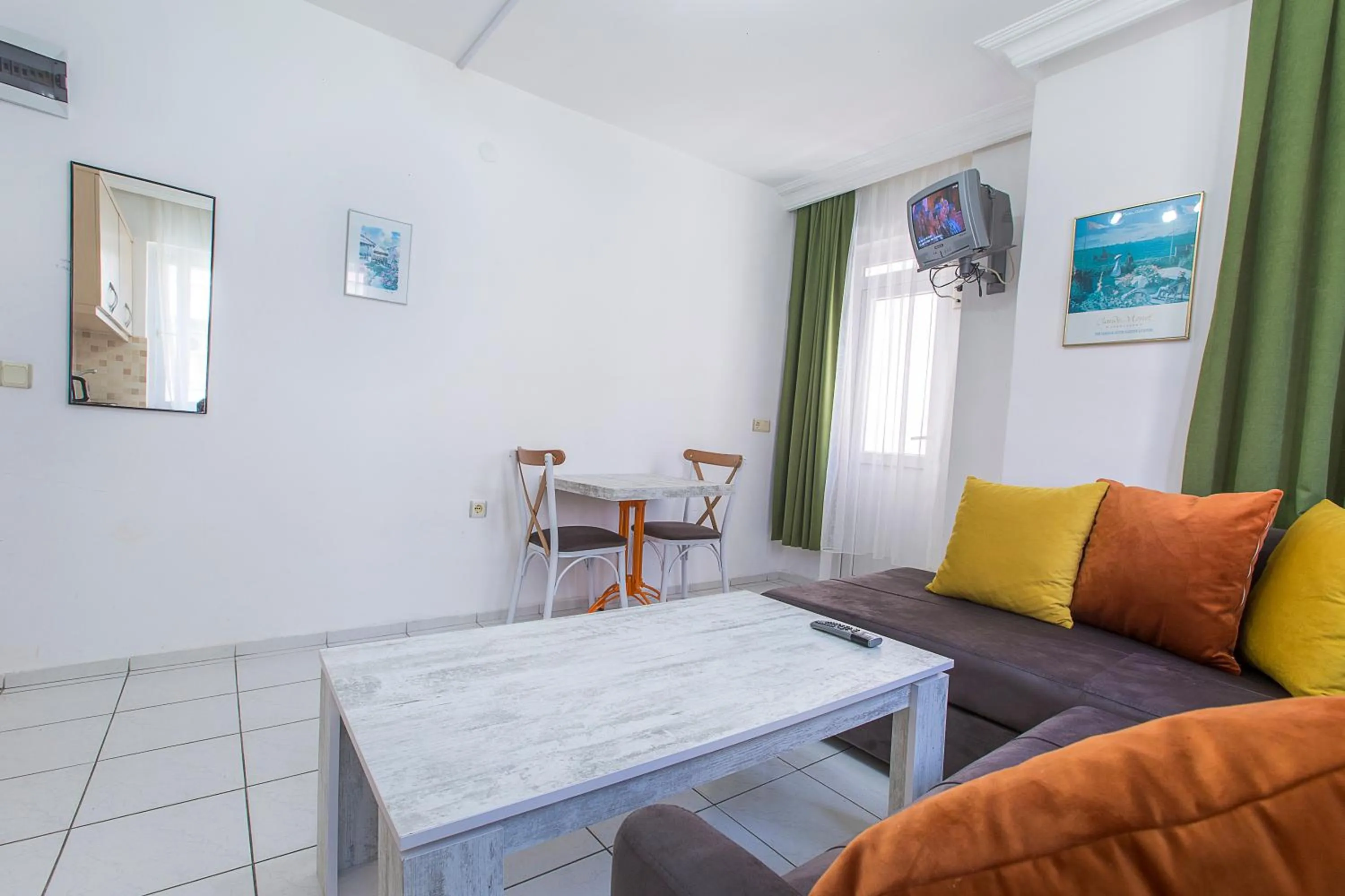 Living room in Bayram Apart Hotel