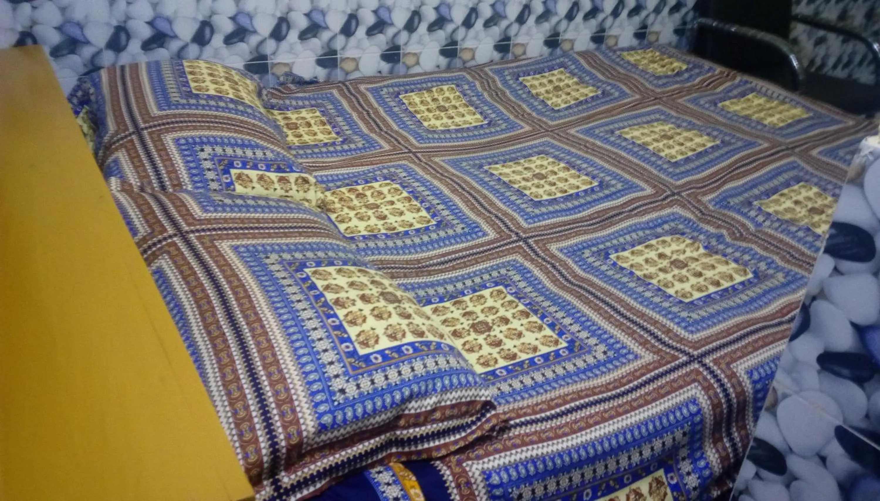 Bed in Hotel Regal Palace