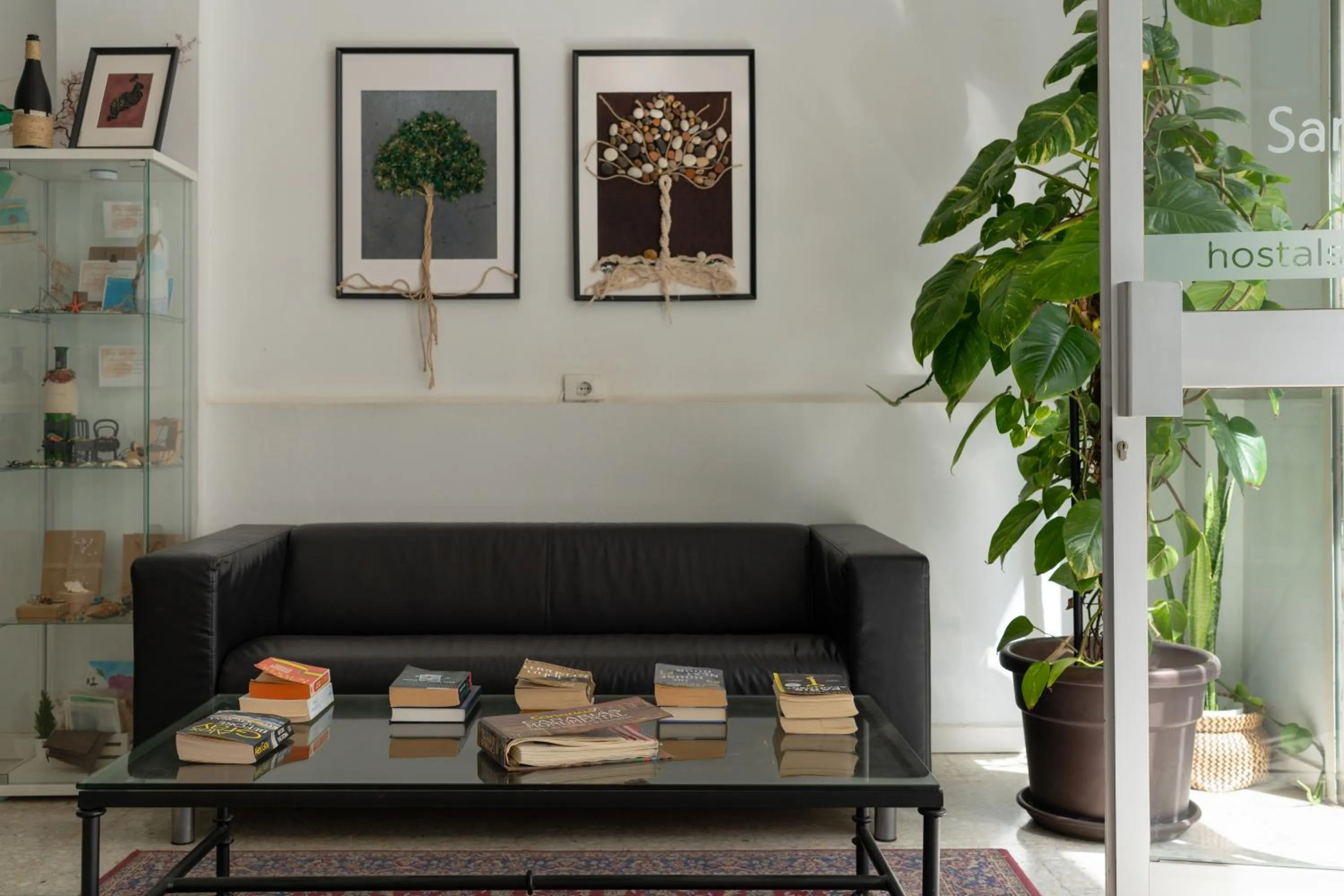 Lobby or reception in Hostal San Ginés