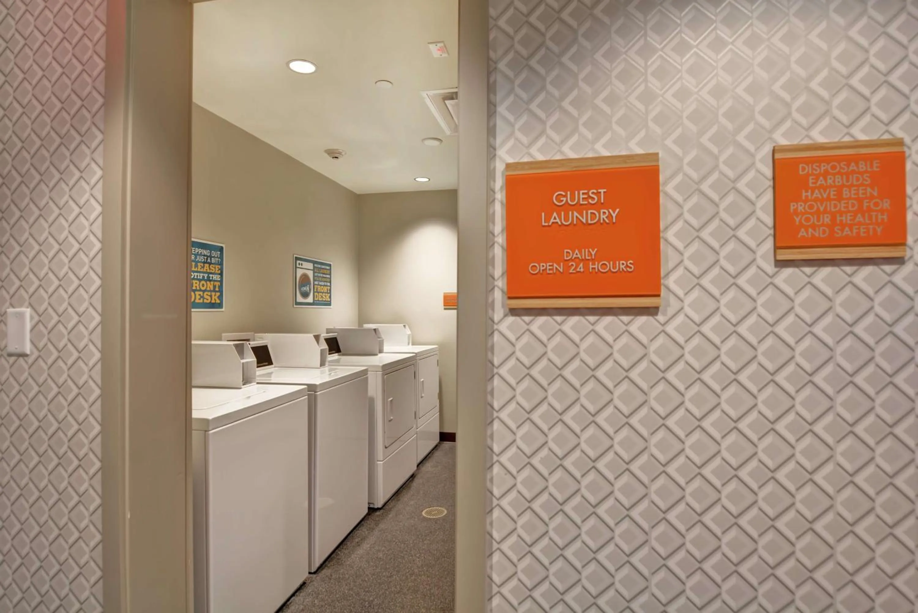 Property building in Home2 Suites By Hilton Beaufort