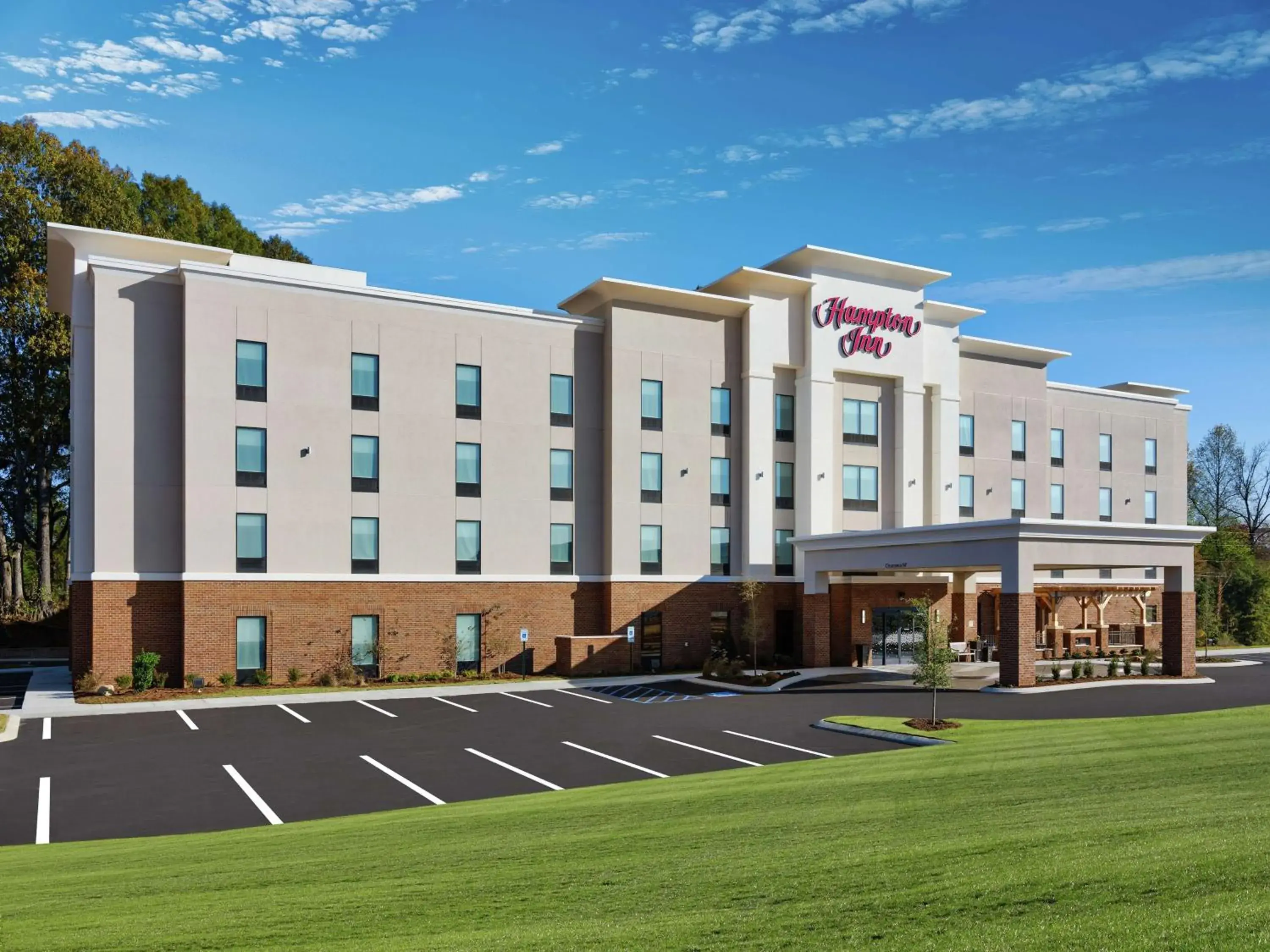 Property building in Hampton Inn Chattanooga East Ridge Property building in Hampton Inn Chattanooga East Ridge
