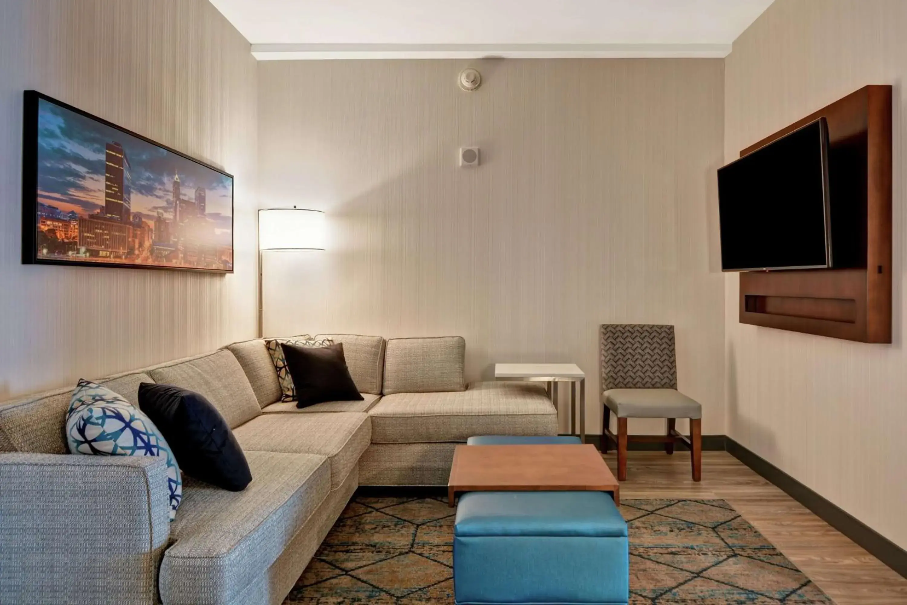 Living room in Embassy Suites By Hilton Plainfield Indianapolis Airport Living room in Embassy Suites By Hilton Plainfield Indianapolis Airport