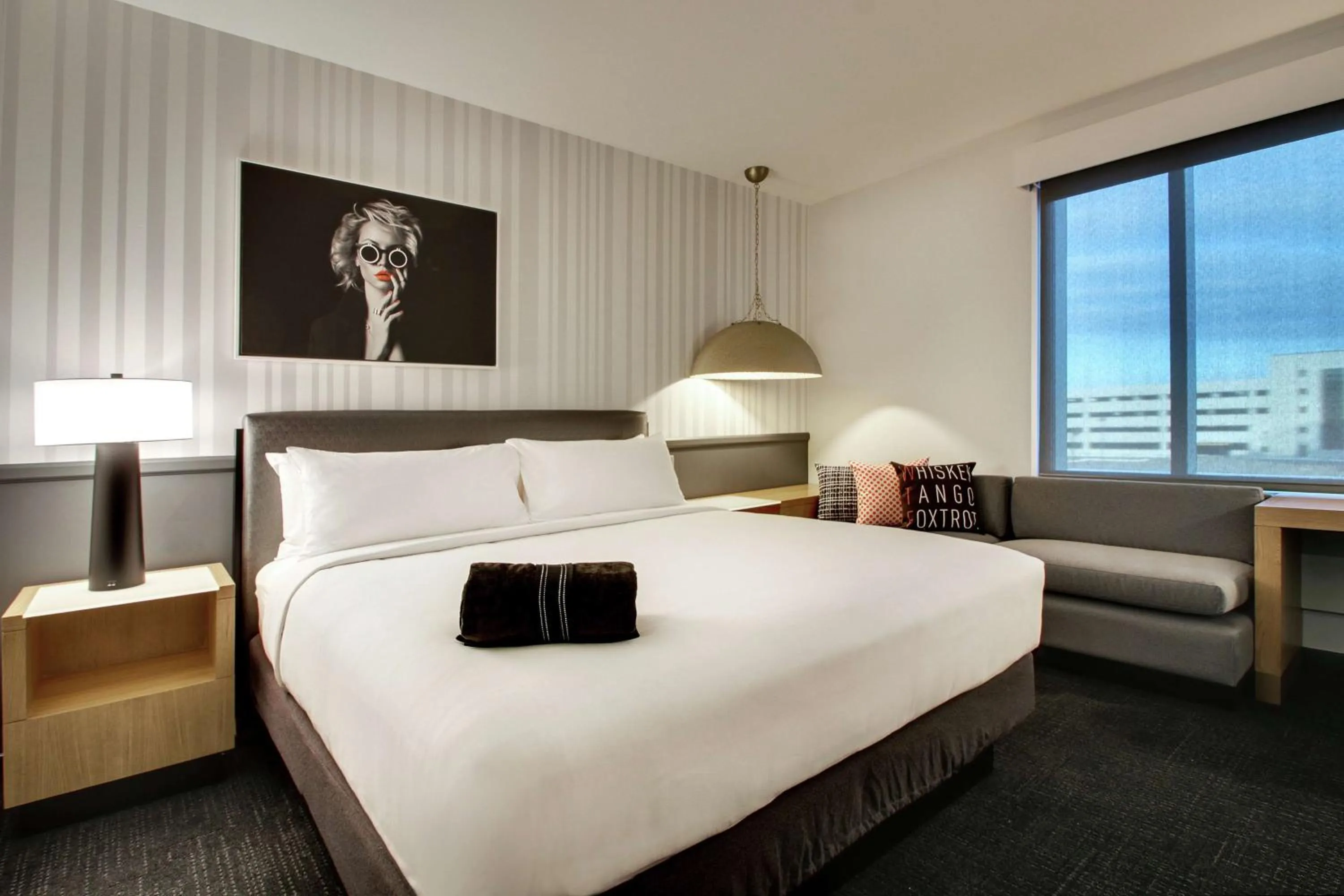 Bed in The Rose Chicago, Tapestry Collection By Hilton