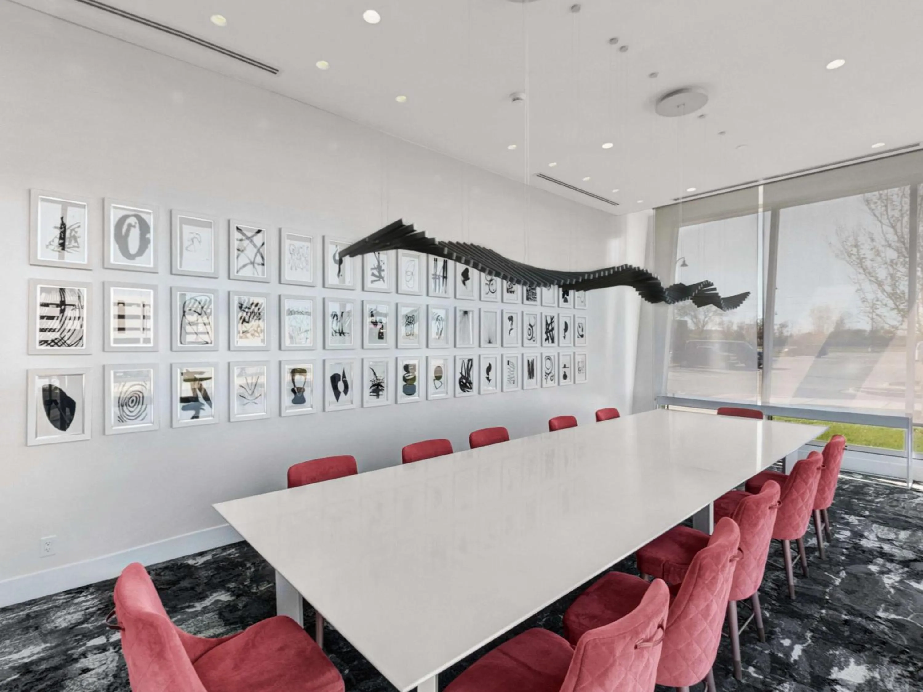 Restaurant/places to eat in The Rose Chicago, Tapestry Collection By Hilton