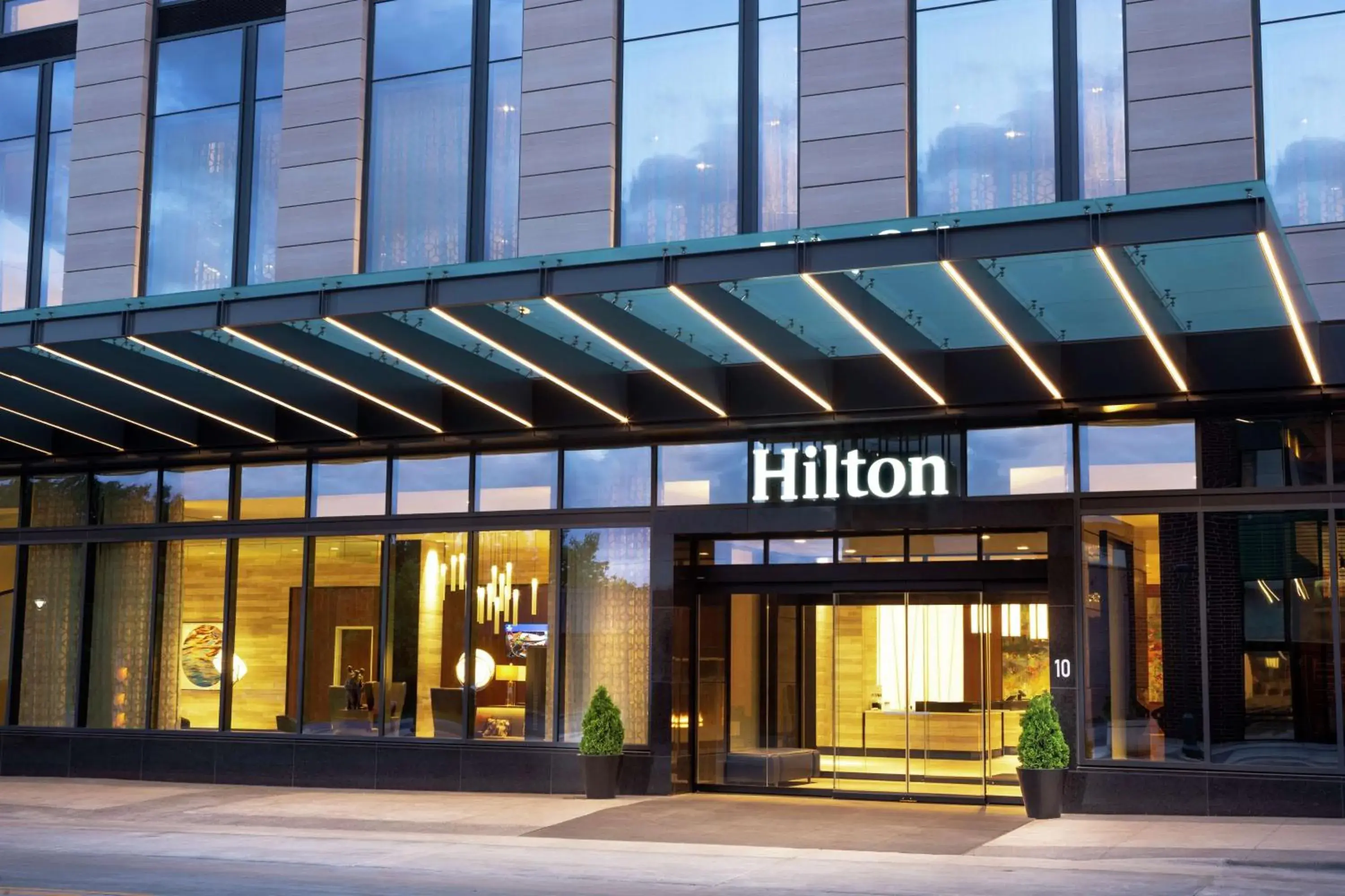 Hilton Rochester Mayo Clinic Area Hilton Rochester Mayo Clinic Area