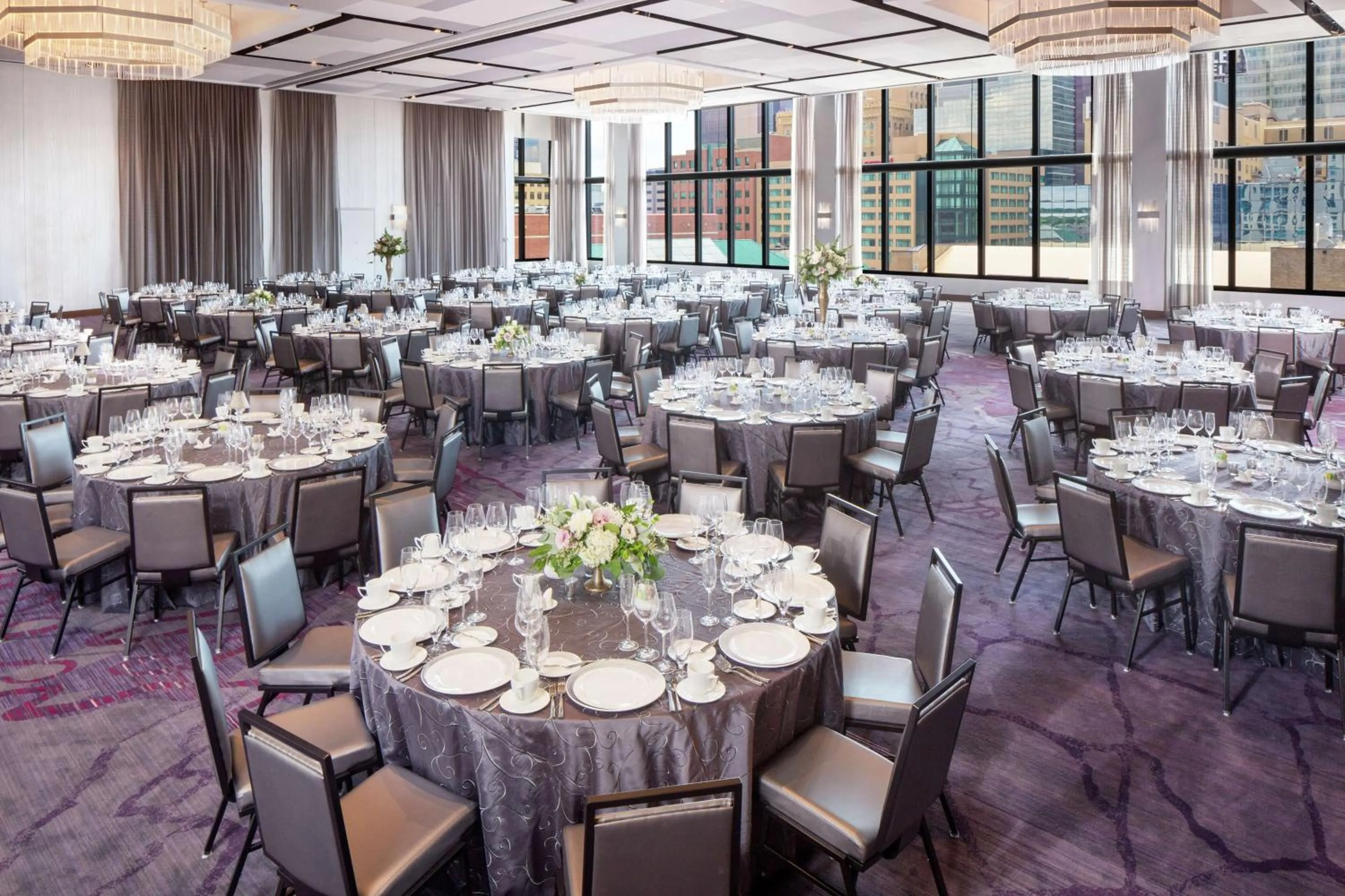 Meeting/conference room in Hilton Rochester Mayo Clinic Area