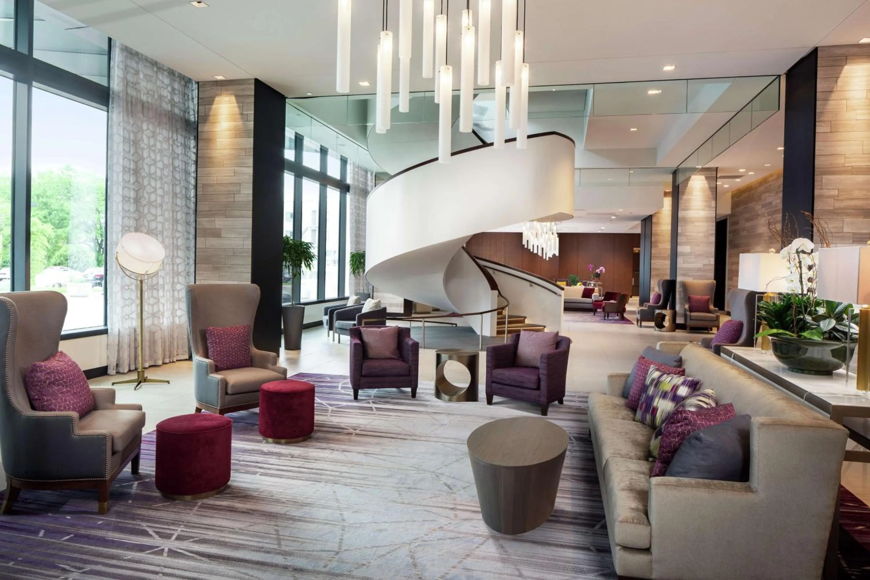 Lobby or reception in Hilton Rochester Mayo Clinic Area