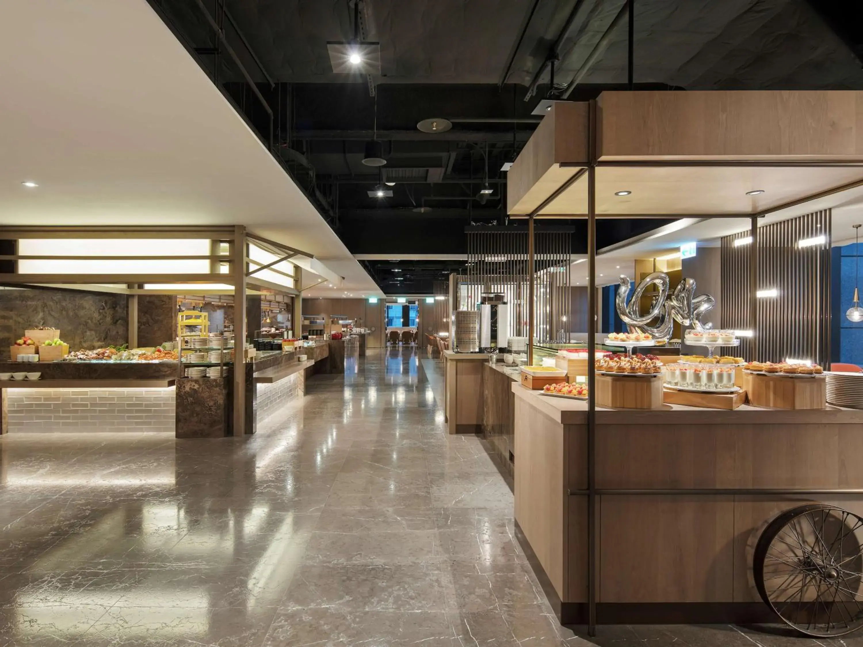 Restaurant/places to eat in Hilton Taipei Sinban Restaurant/places to eat in Hilton Taipei Sinban