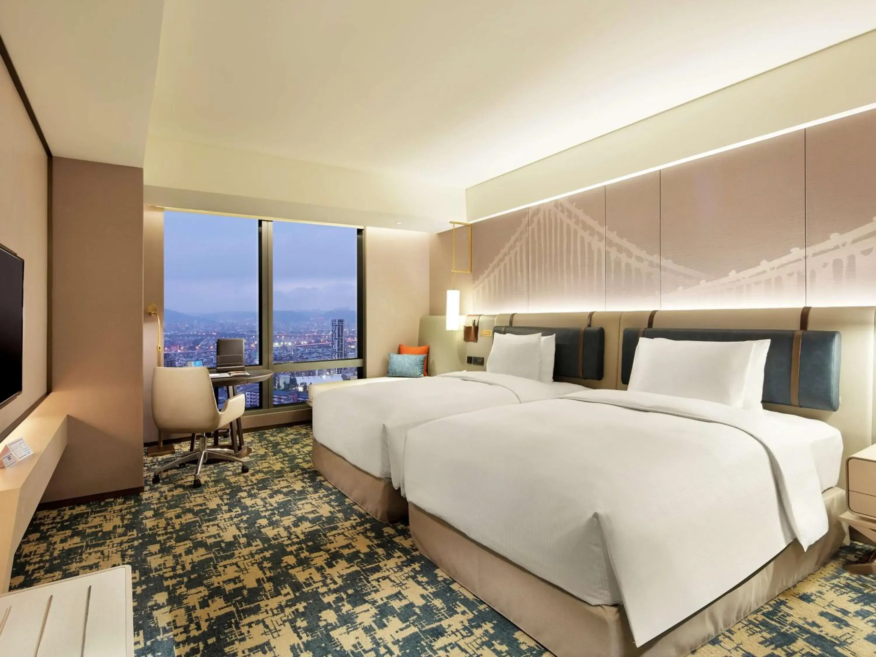 Twin Room - High Floor in Hilton Taipei Sinban Twin Room - High Floor in Hilton Taipei Sinban