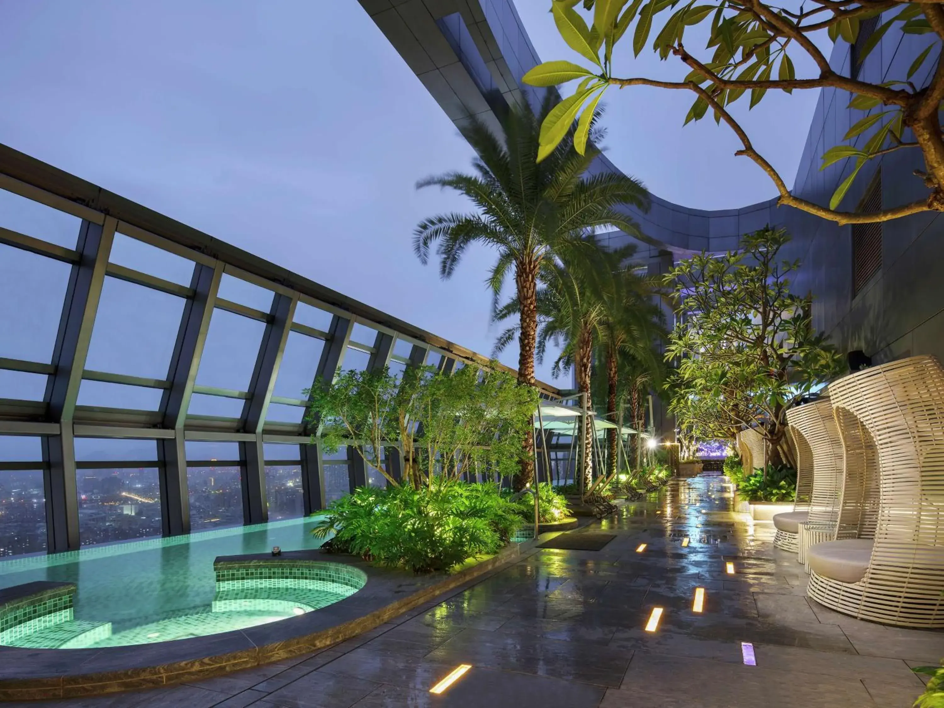 Pool view in Hilton Taipei Sinban Pool view in Hilton Taipei Sinban