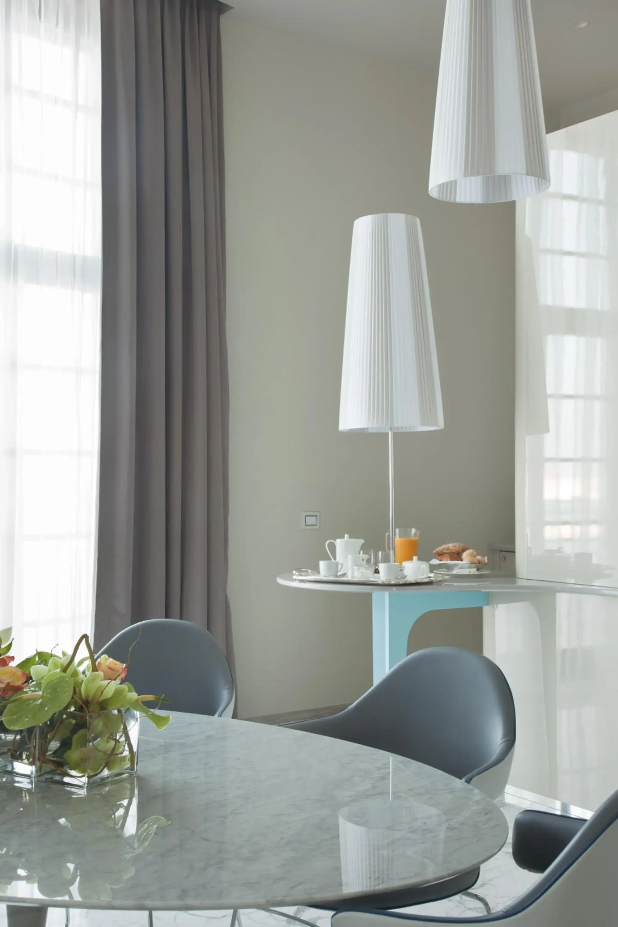 Living room in JR Hotels Bari Grande Albergo delle Nazioni Living room in JR Hotels Bari Grande Albergo delle Nazioni