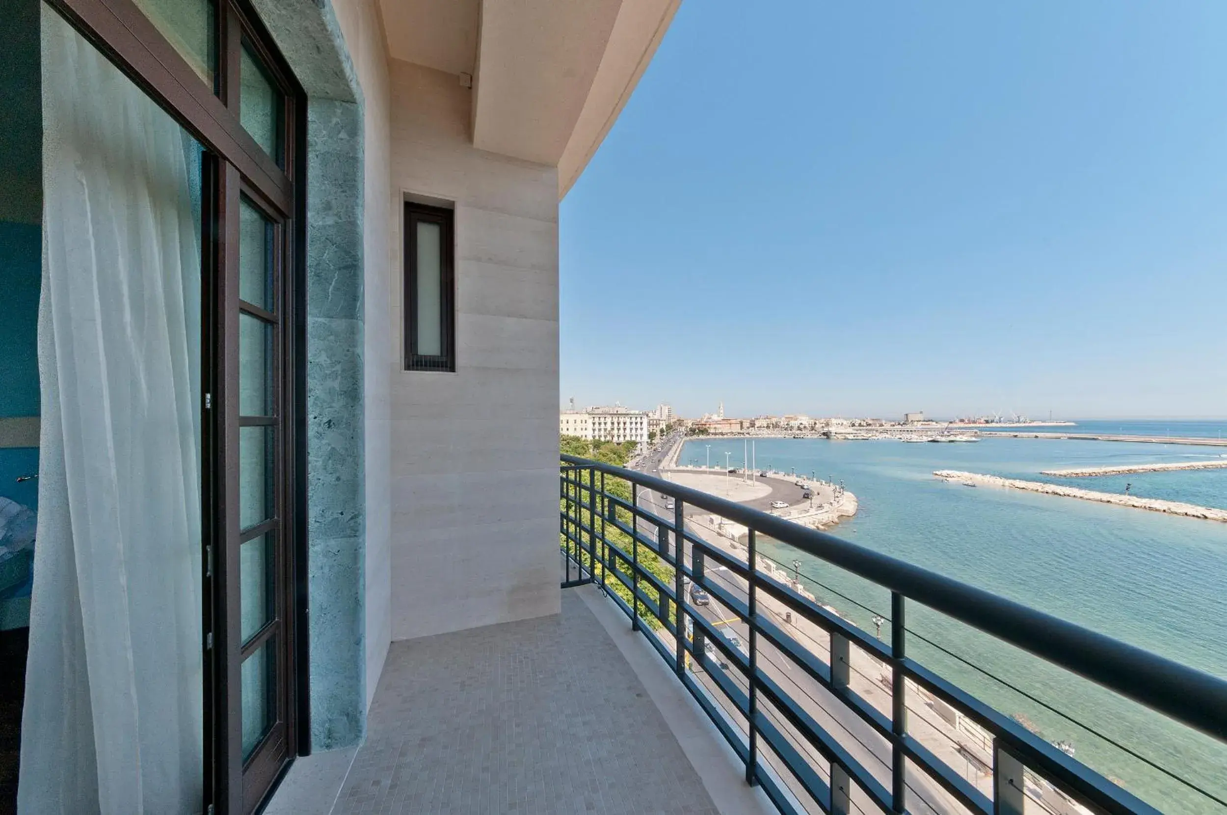 View (from property/room) in JR Hotels Bari Grande Albergo delle Nazioni View (from property/room) in JR Hotels Bari Grande Albergo delle Nazioni