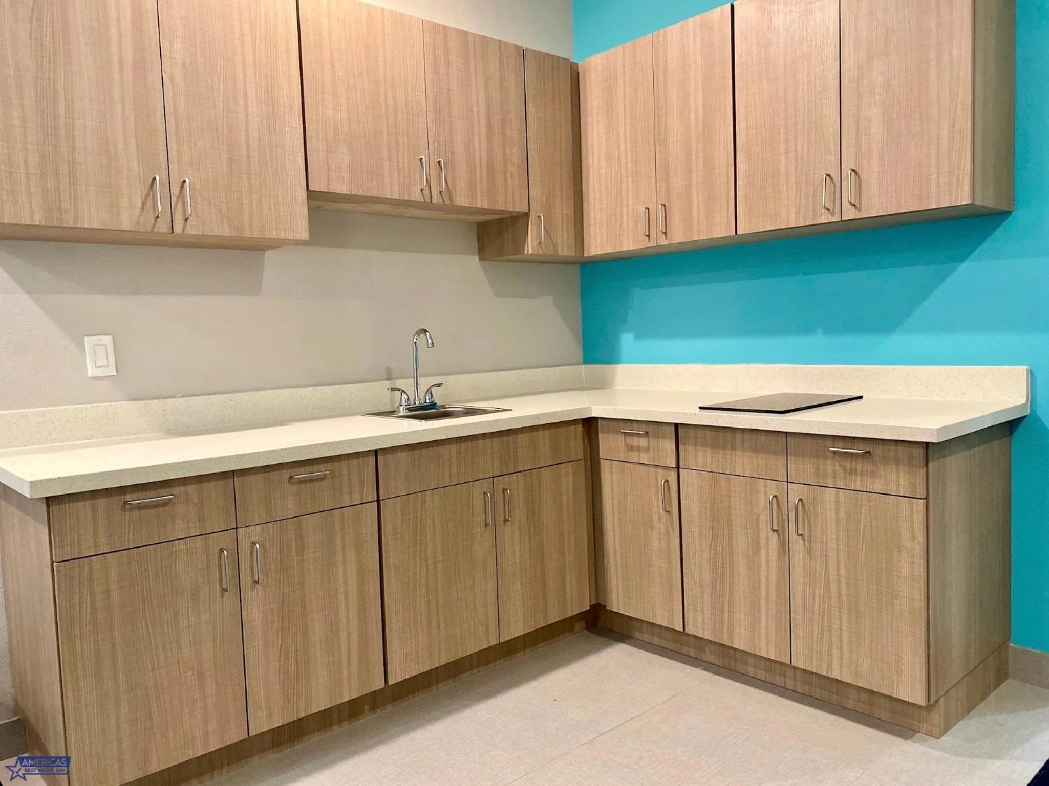 Kitchen or kitchenette in Americas Best Value Inn Houston Willowbrook