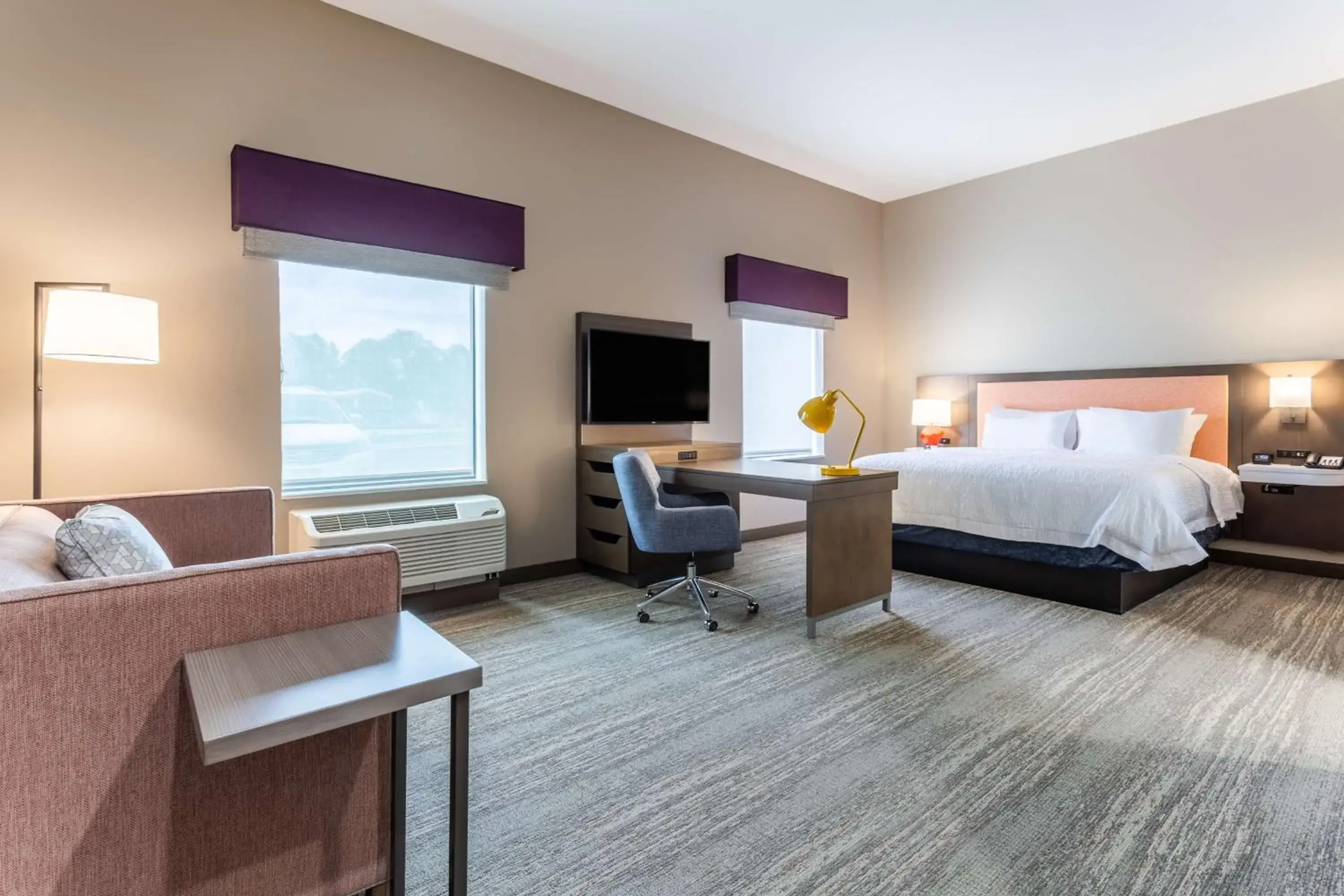 Bed in Hampton Inn And Suites Guymon Bed in Hampton Inn And Suites Guymon