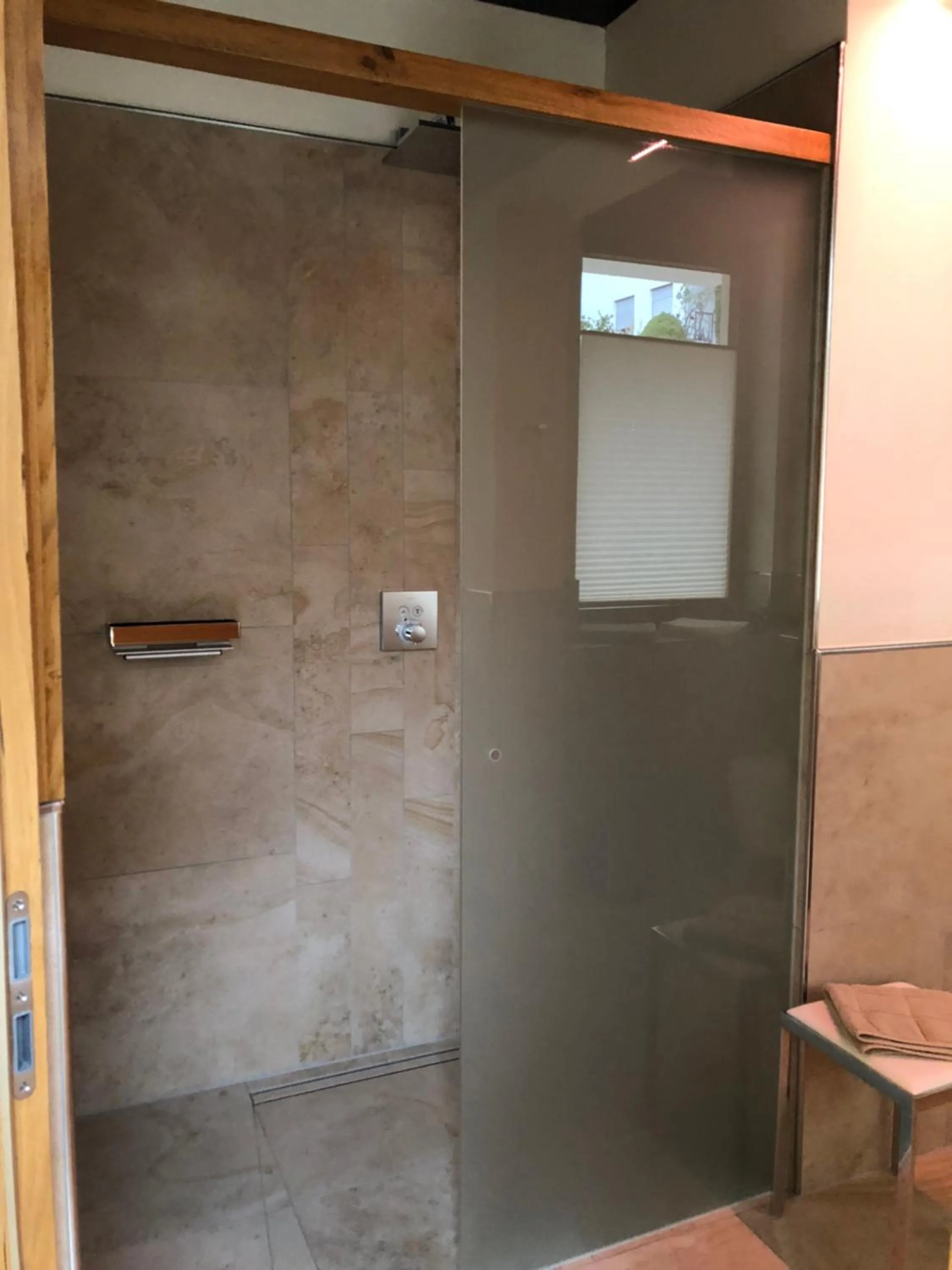 Shower in Gästehaus Alte Glaserei