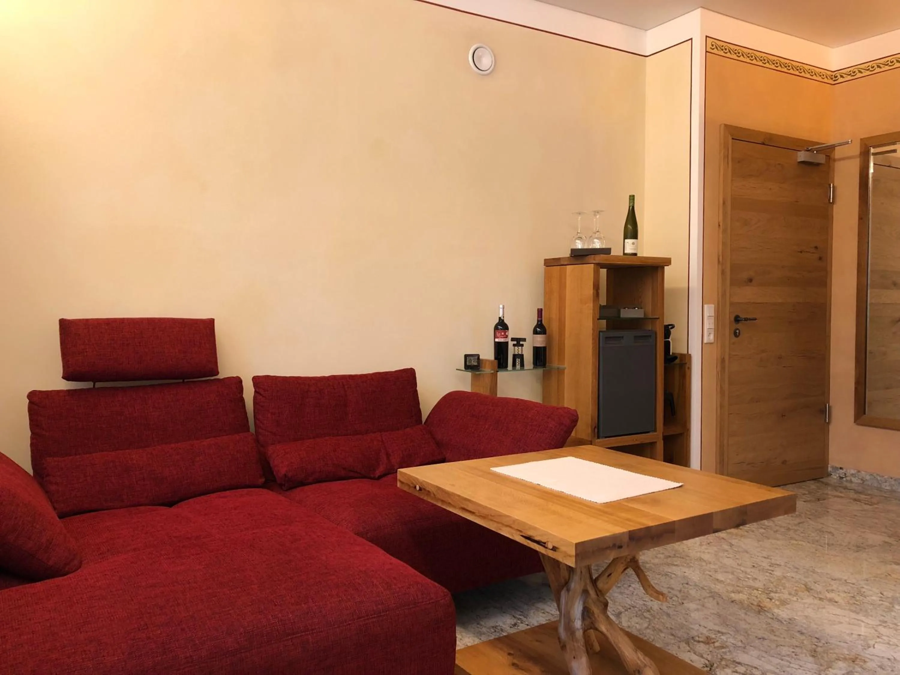 Photo of the whole room in Gästehaus Alte Glaserei