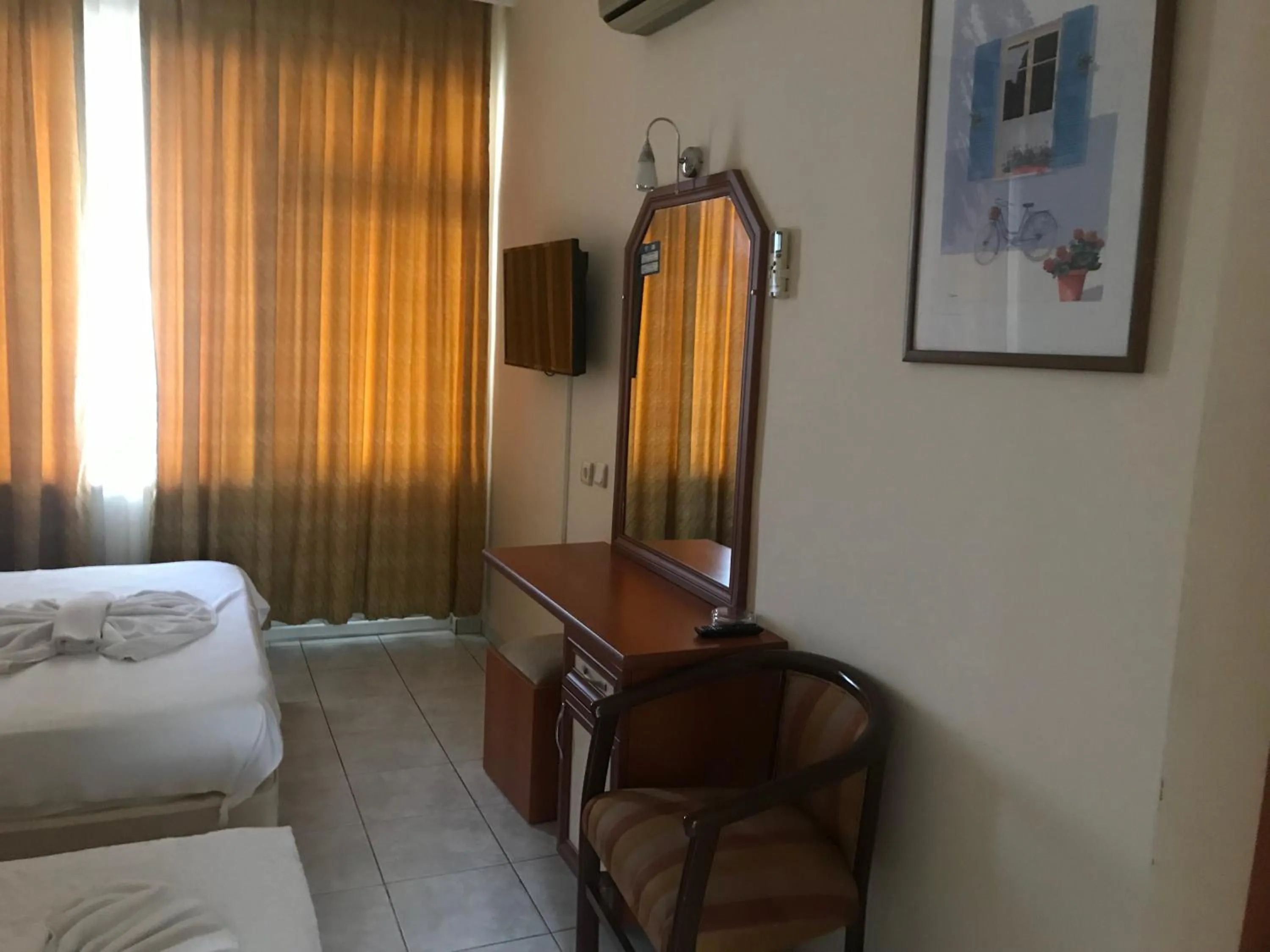 TV and multimedia in Muz Hotel