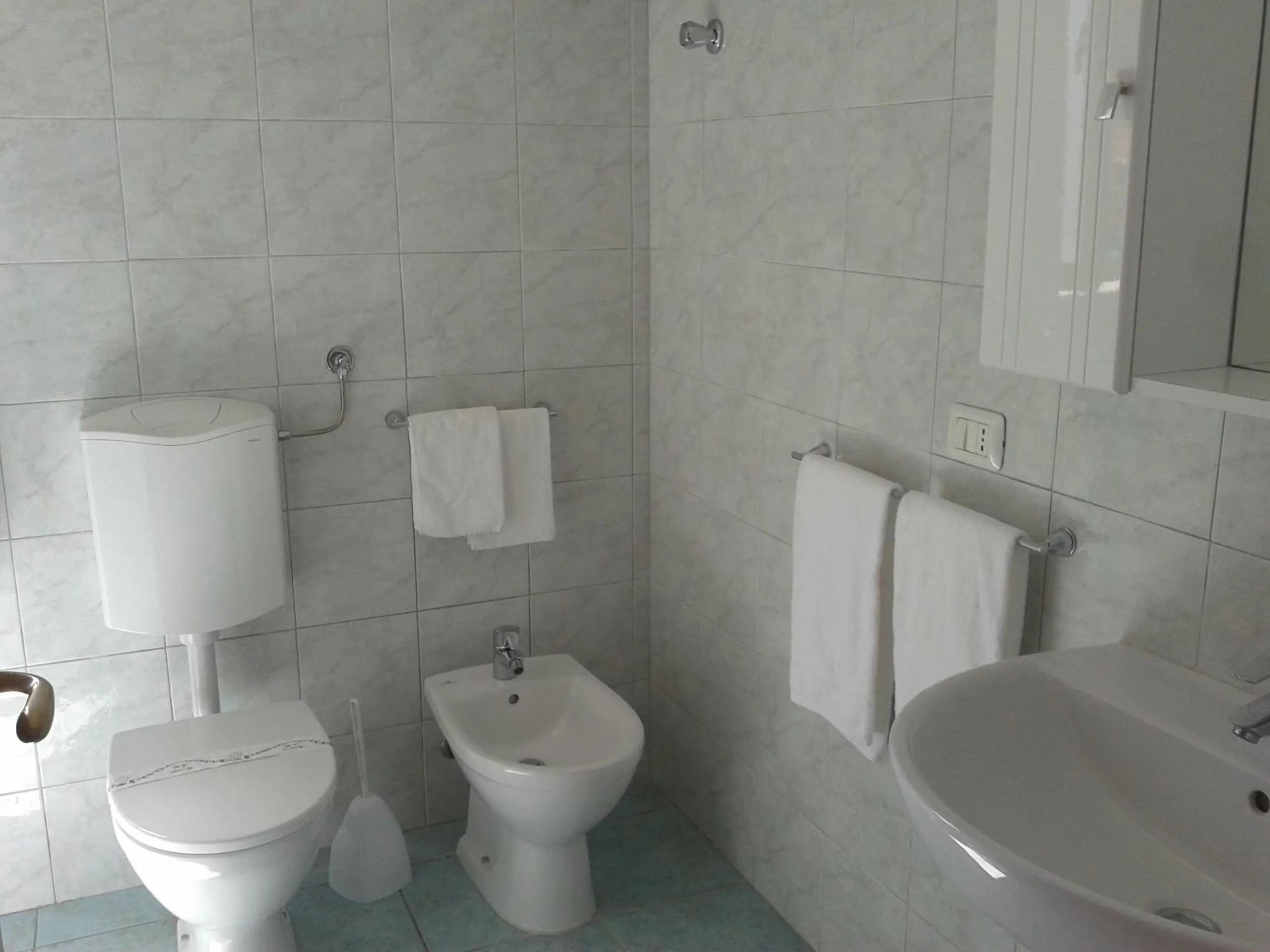 Bathroom in Albergo Dei 10 Colori