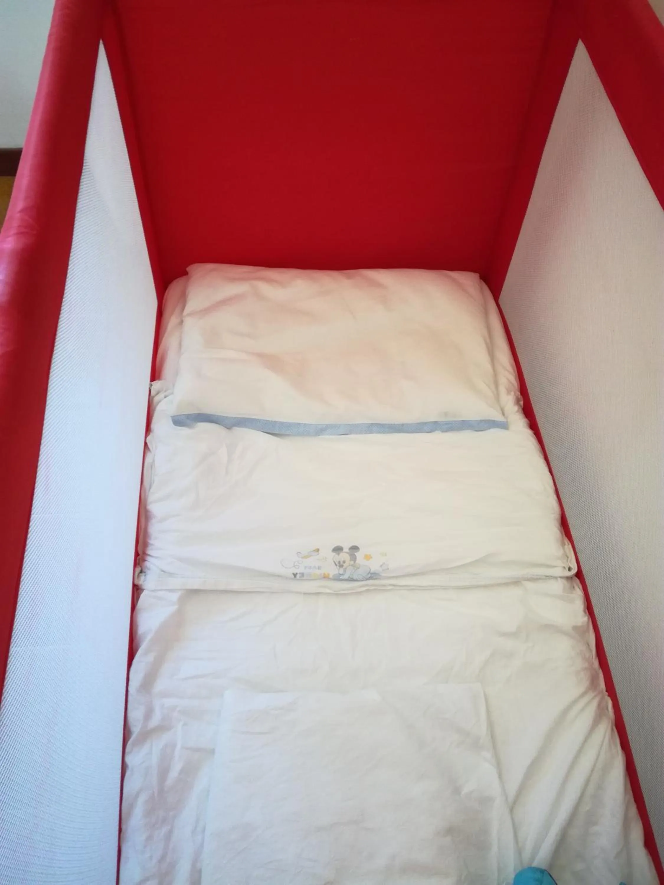 cot, Bed in Albergo Dei 10 Colori