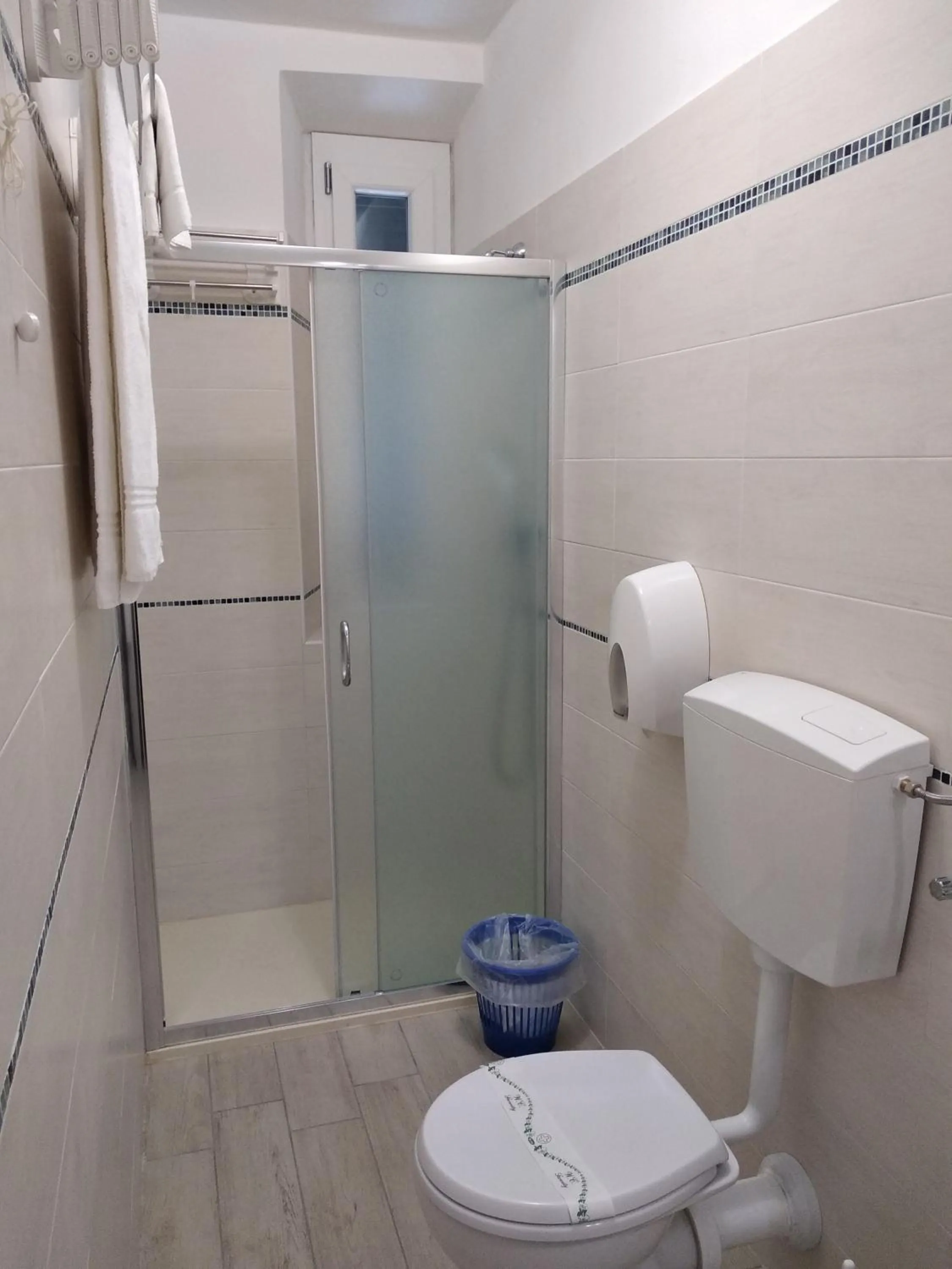 Bathroom in Albergo Dei 10 Colori