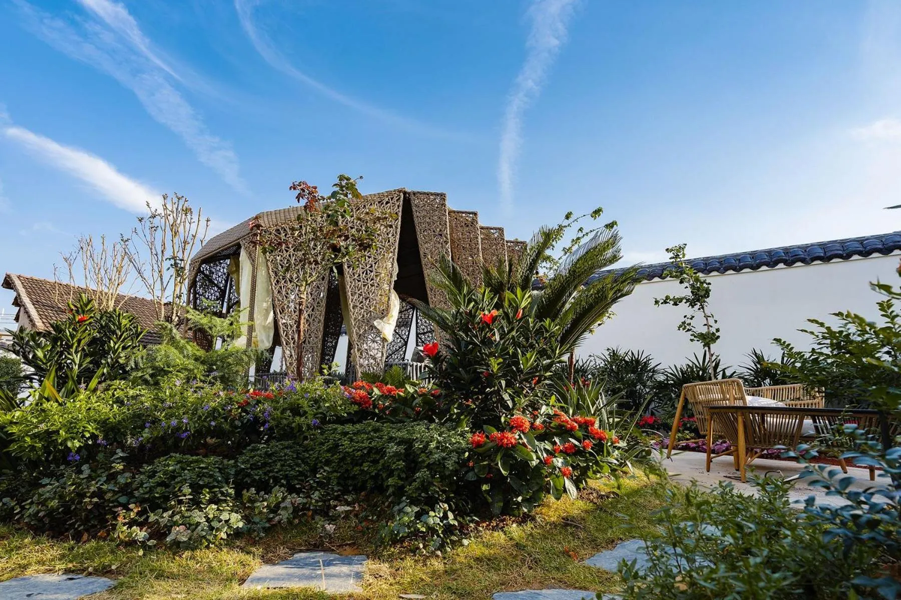 Garden view in Zhangjiajie Su Xin Resort Near Tianmen Shan & Hehua airport-Free pick up