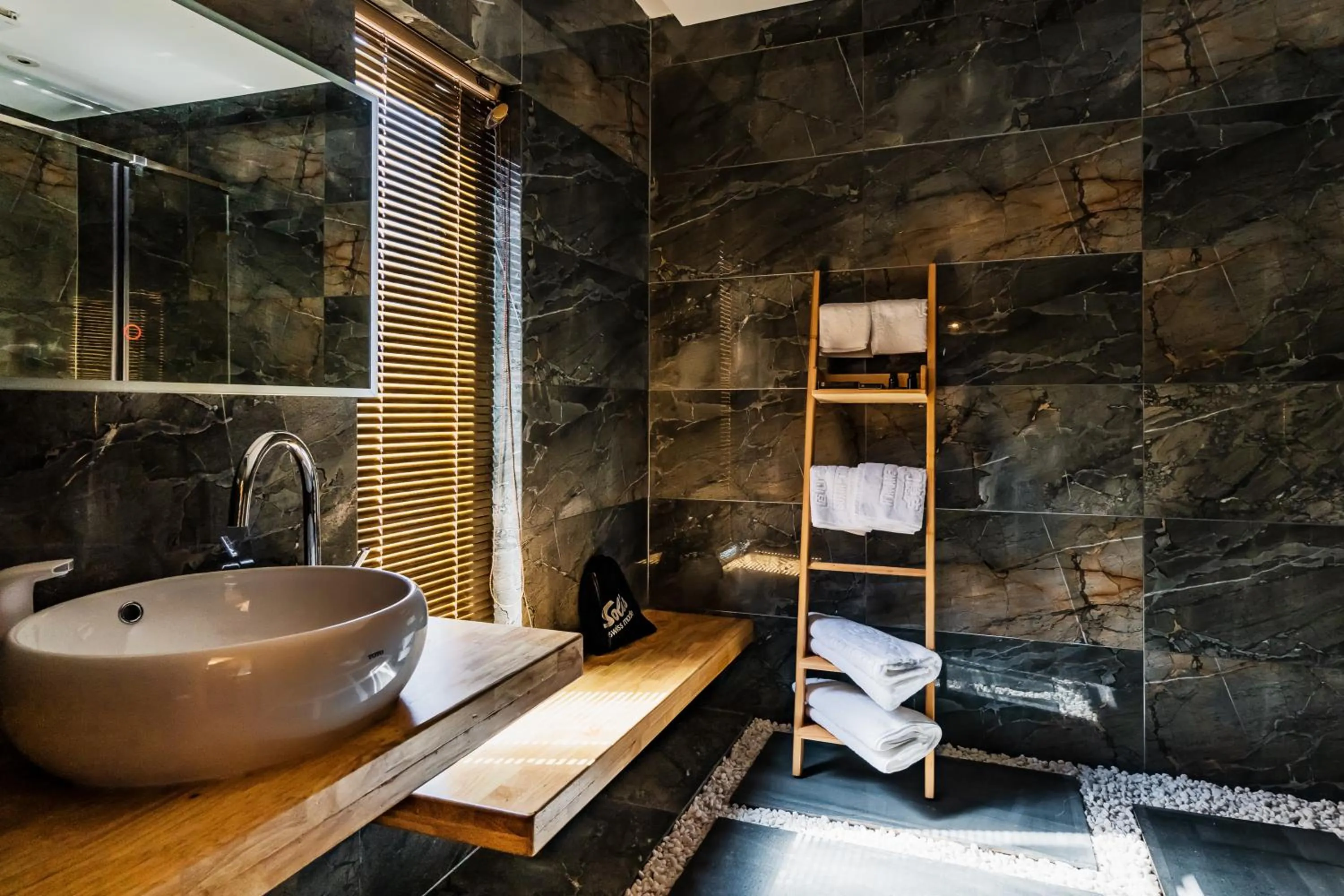 Zhangjiajie Su Xin Resort Near Tianmen Shan & Hehua airport-Free pick up