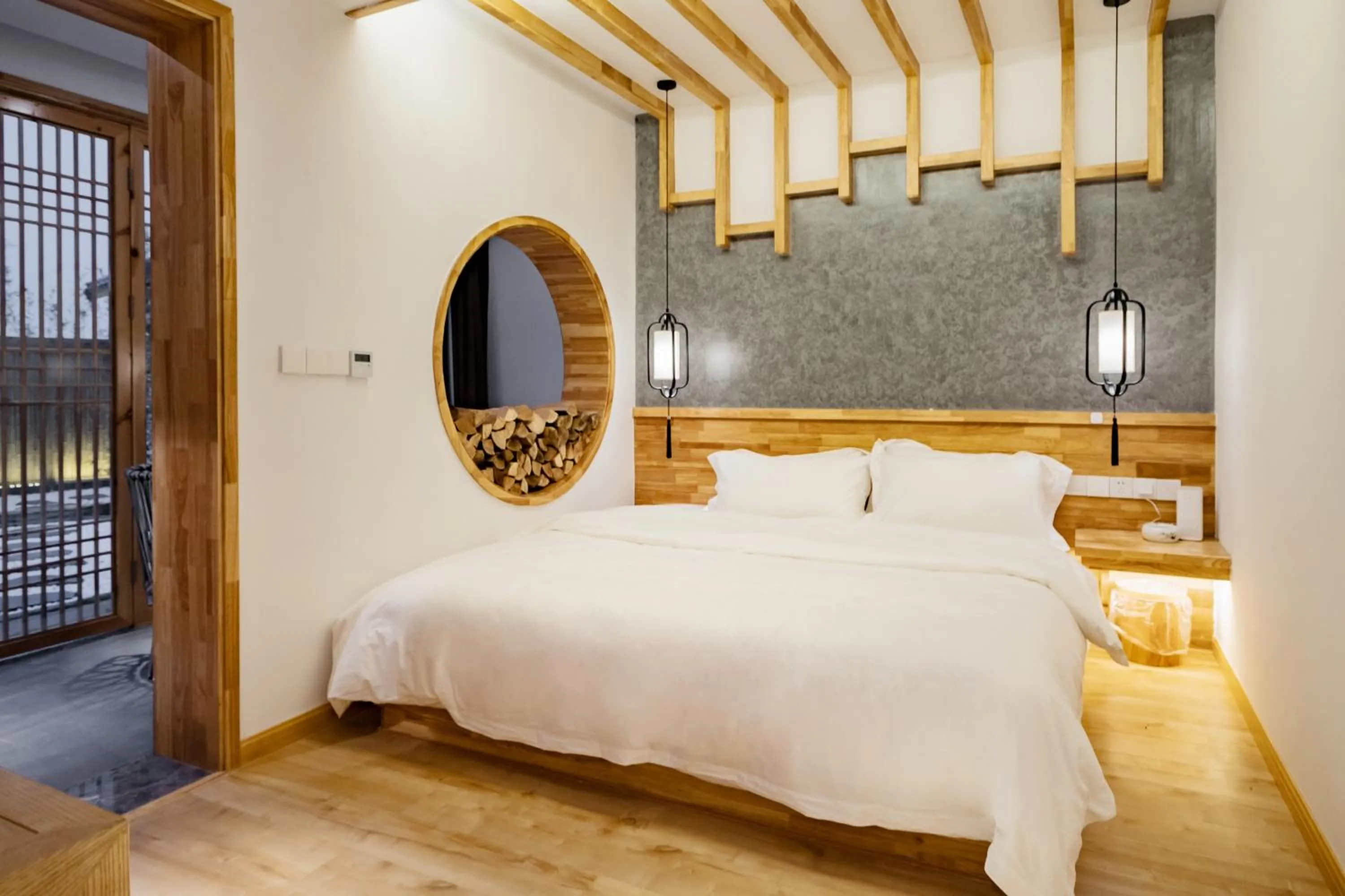 Bed in Zhangjiajie Su Xin Resort Near Tianmen Shan & Hehua airport-Free pick up