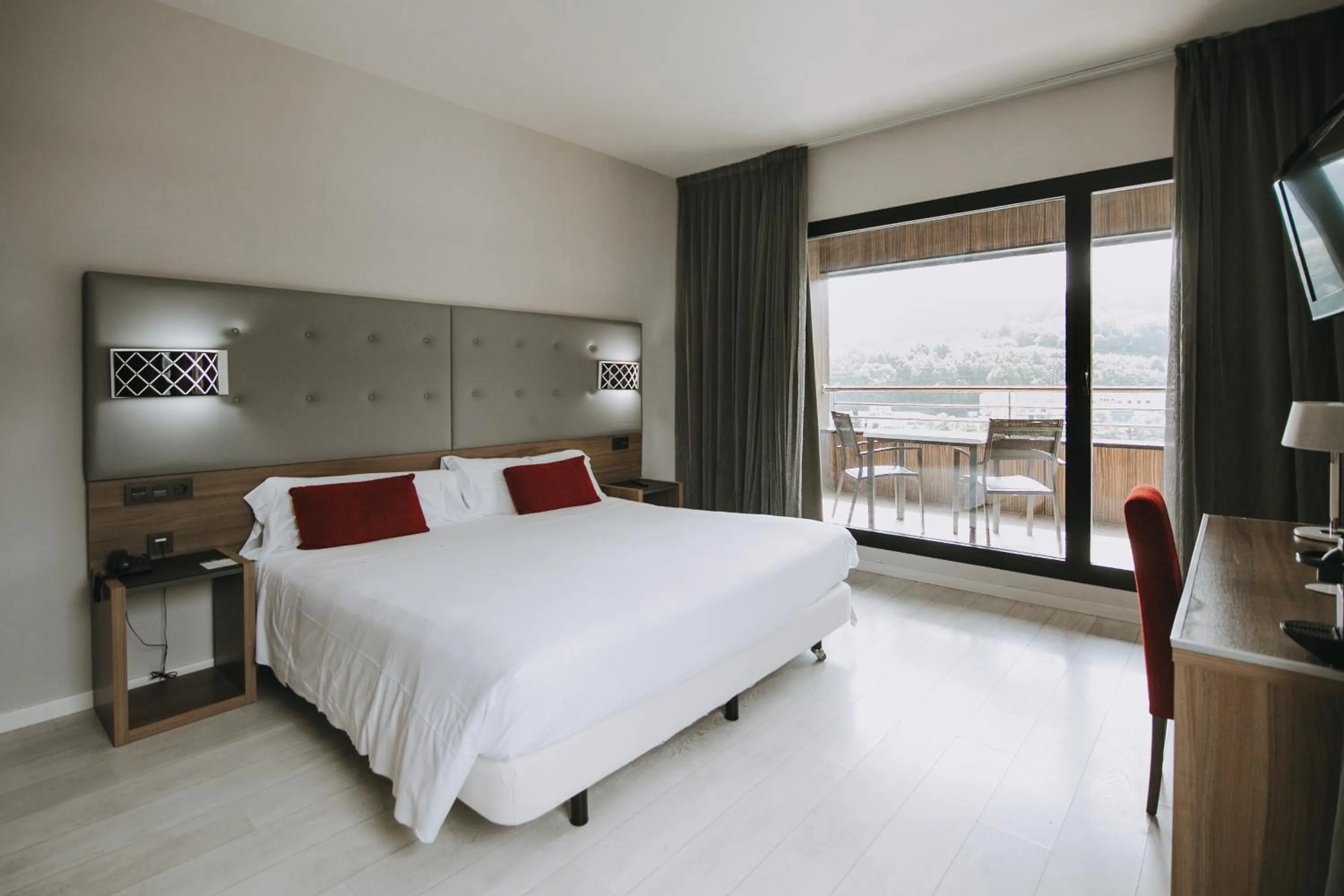 Bedroom, Bed in Hotel K10