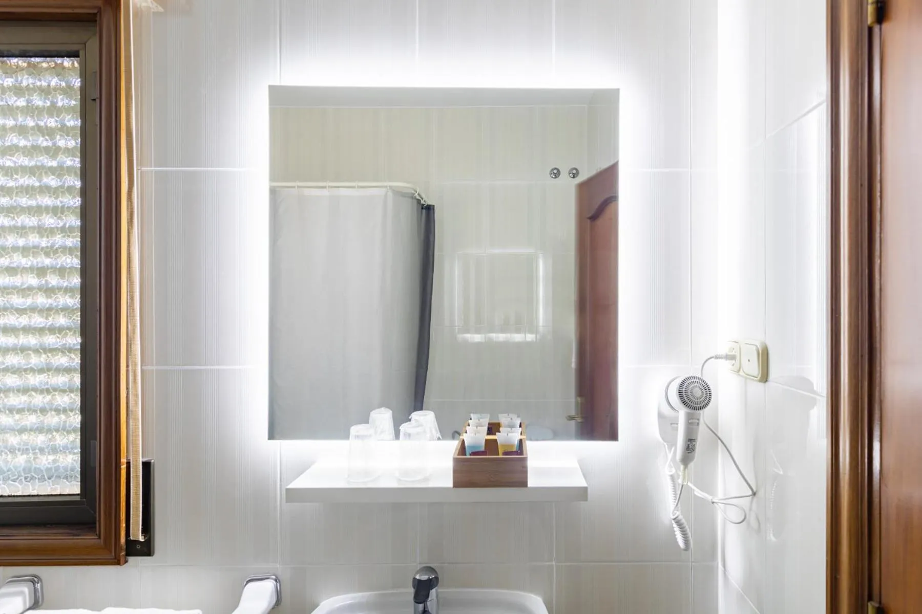 Bathroom in Hostal La Costa