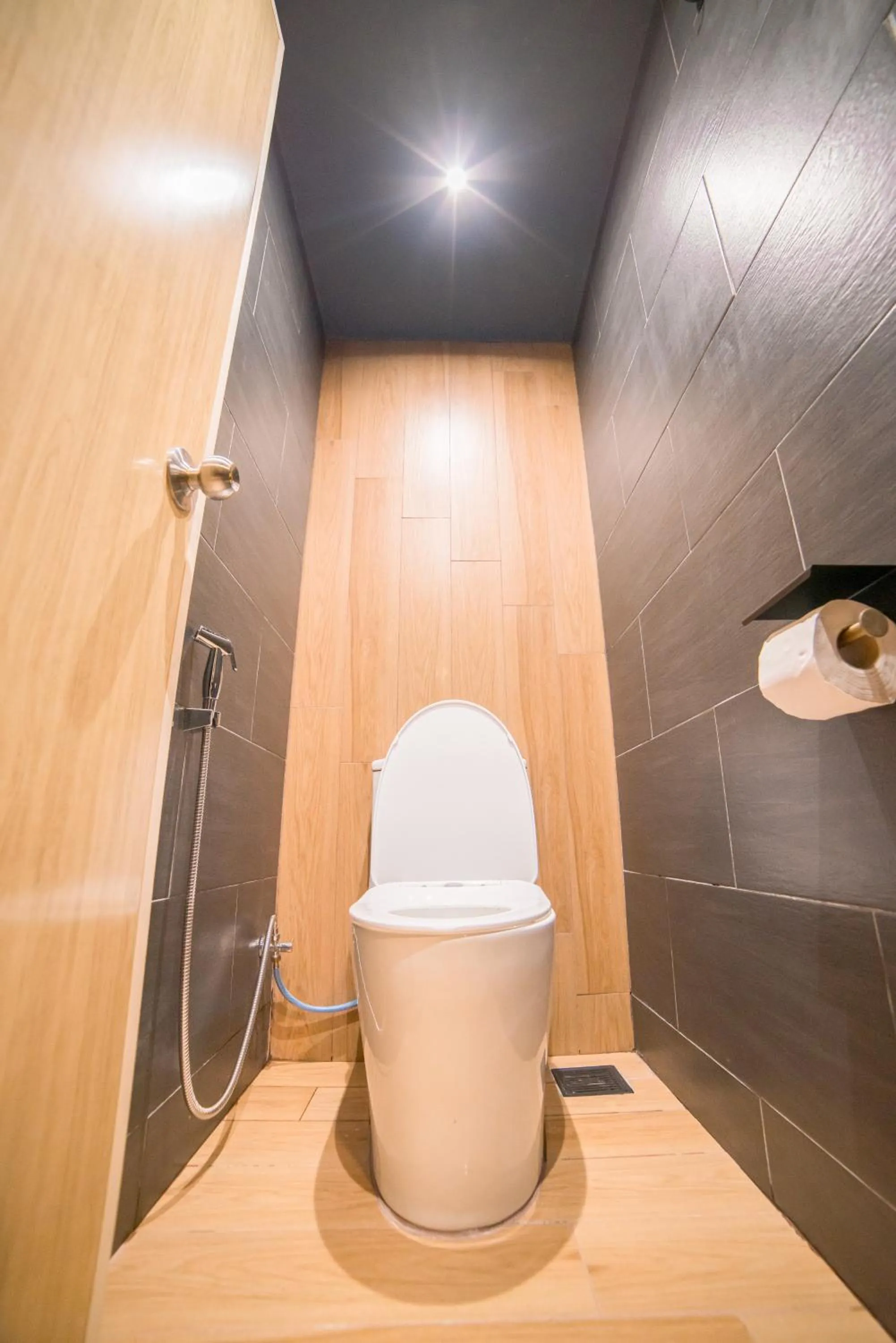 Homy Seafront Hostel